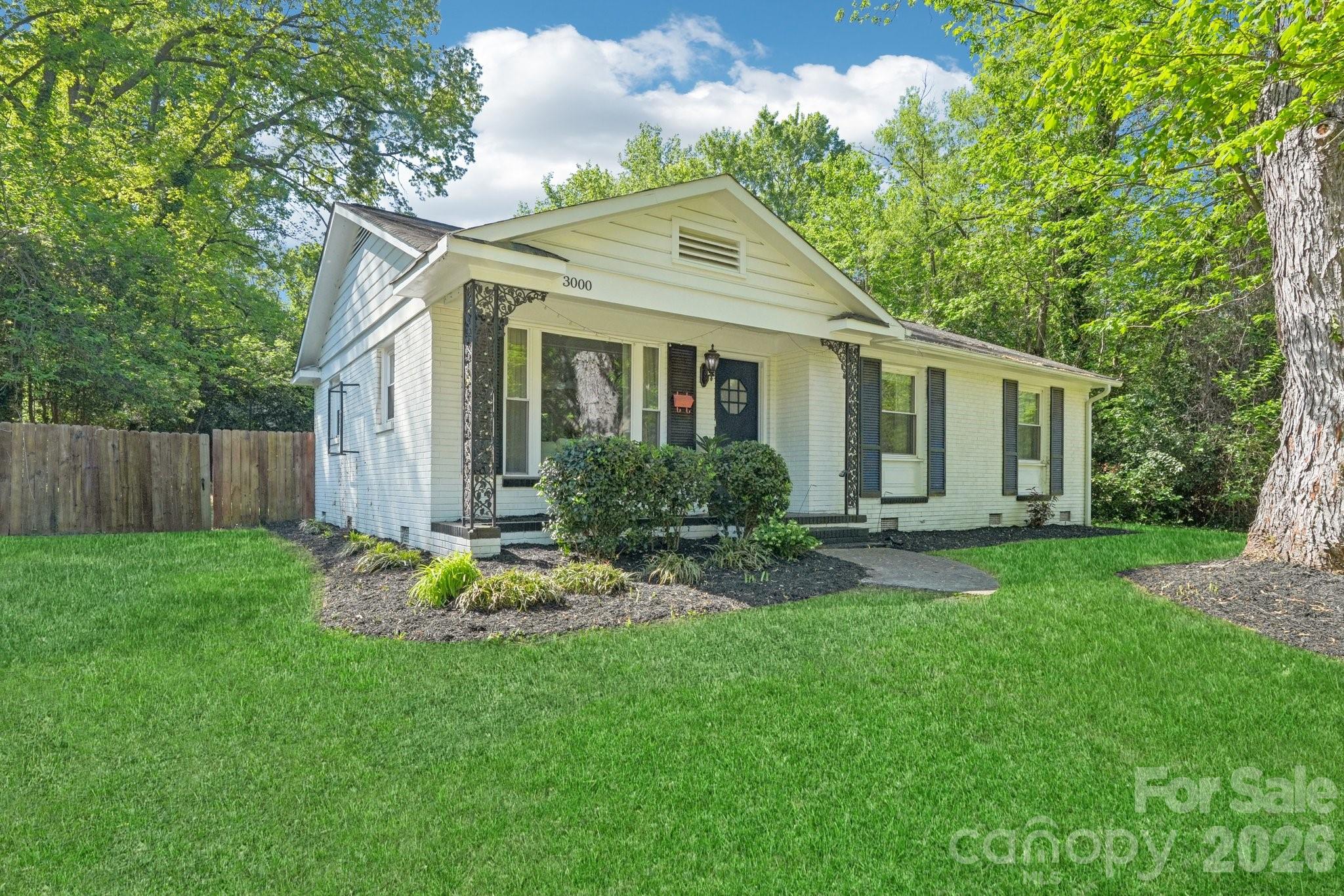 3000 Dunlavin Way — Charlotte