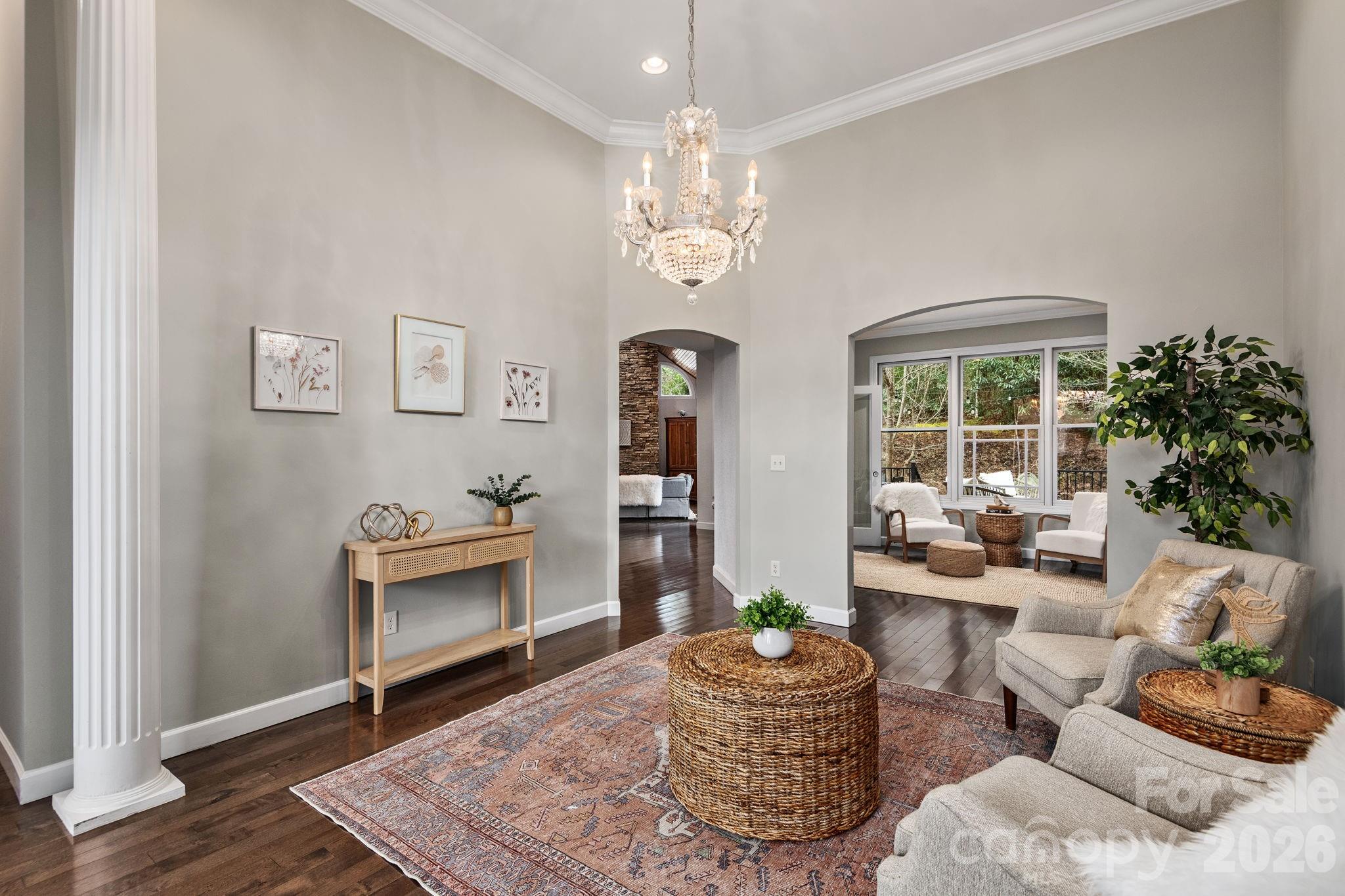 86 Oak Hollow Drive — Asheville