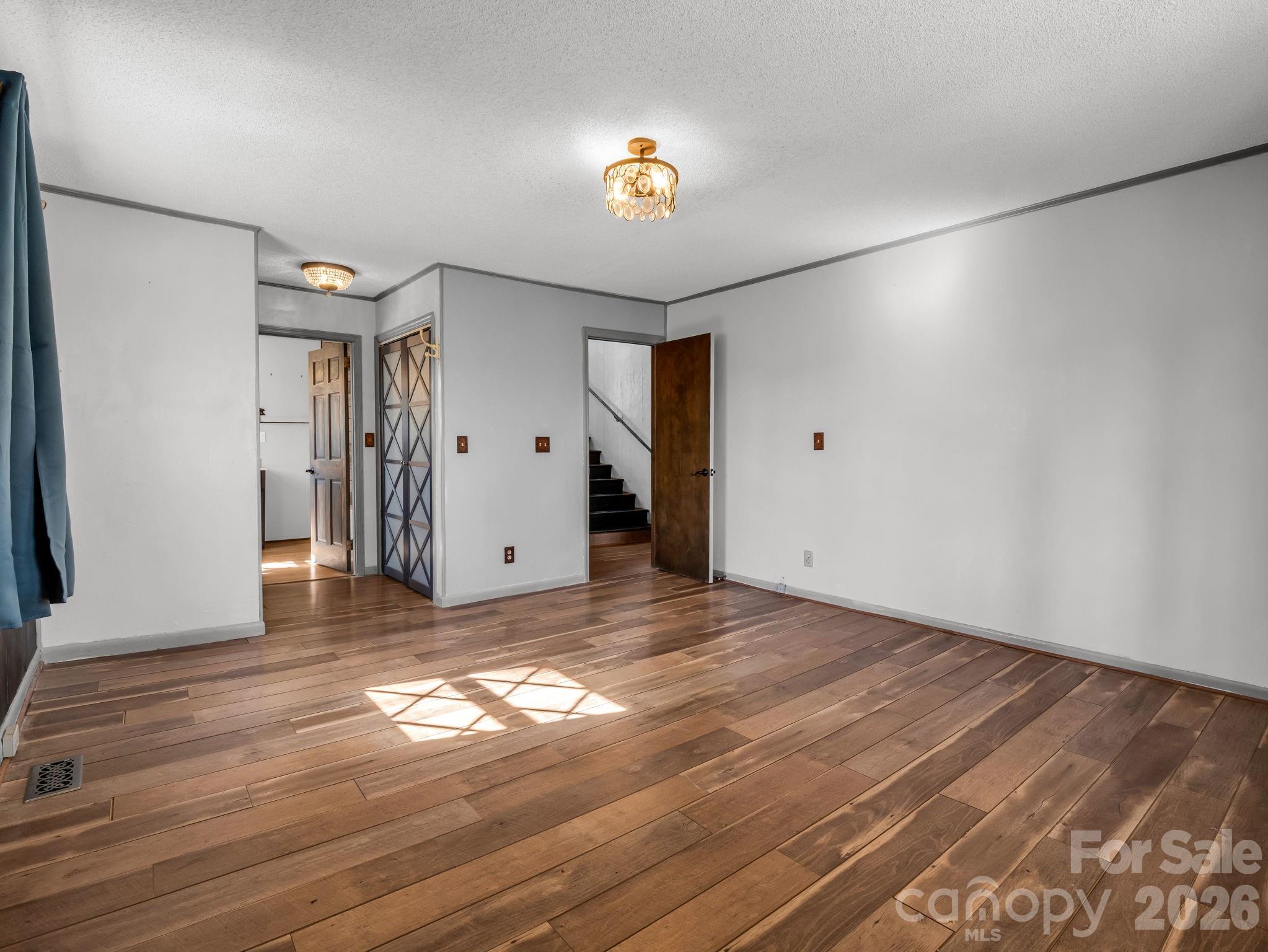 177 Tsisqua Circle — Brevard