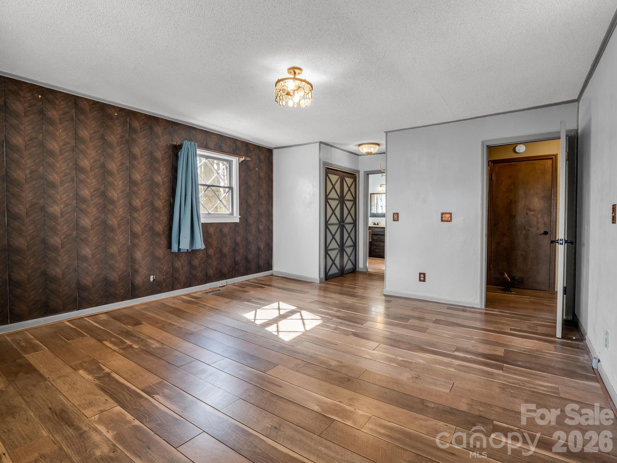 177 Tsisqua Circle — Brevard