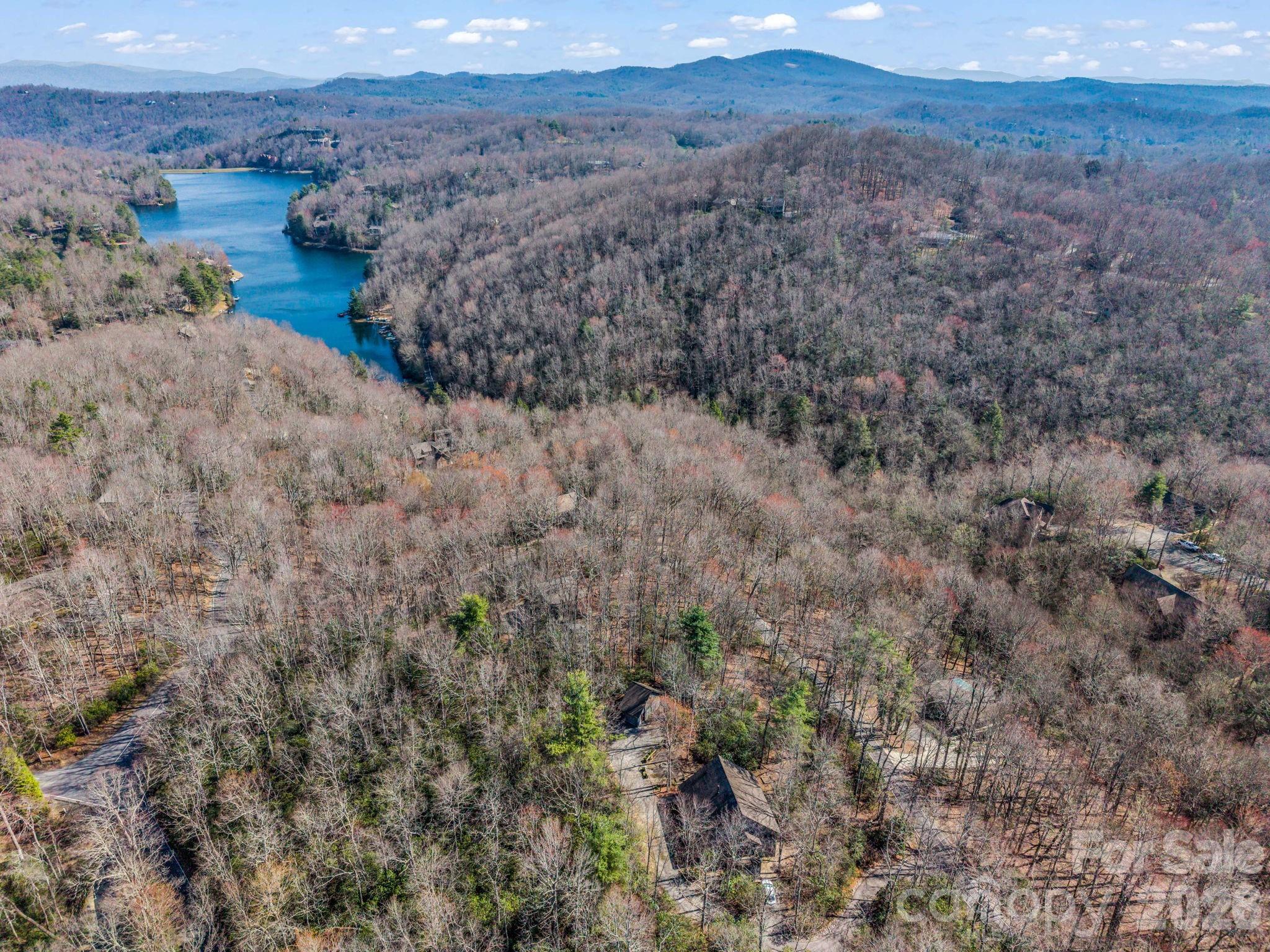 177 Tsisqua Circle — Brevard