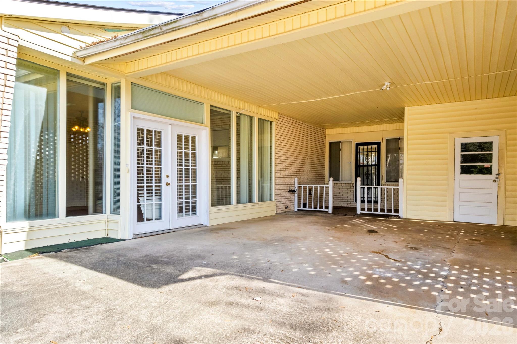 305 Sills Drive — Salisbury