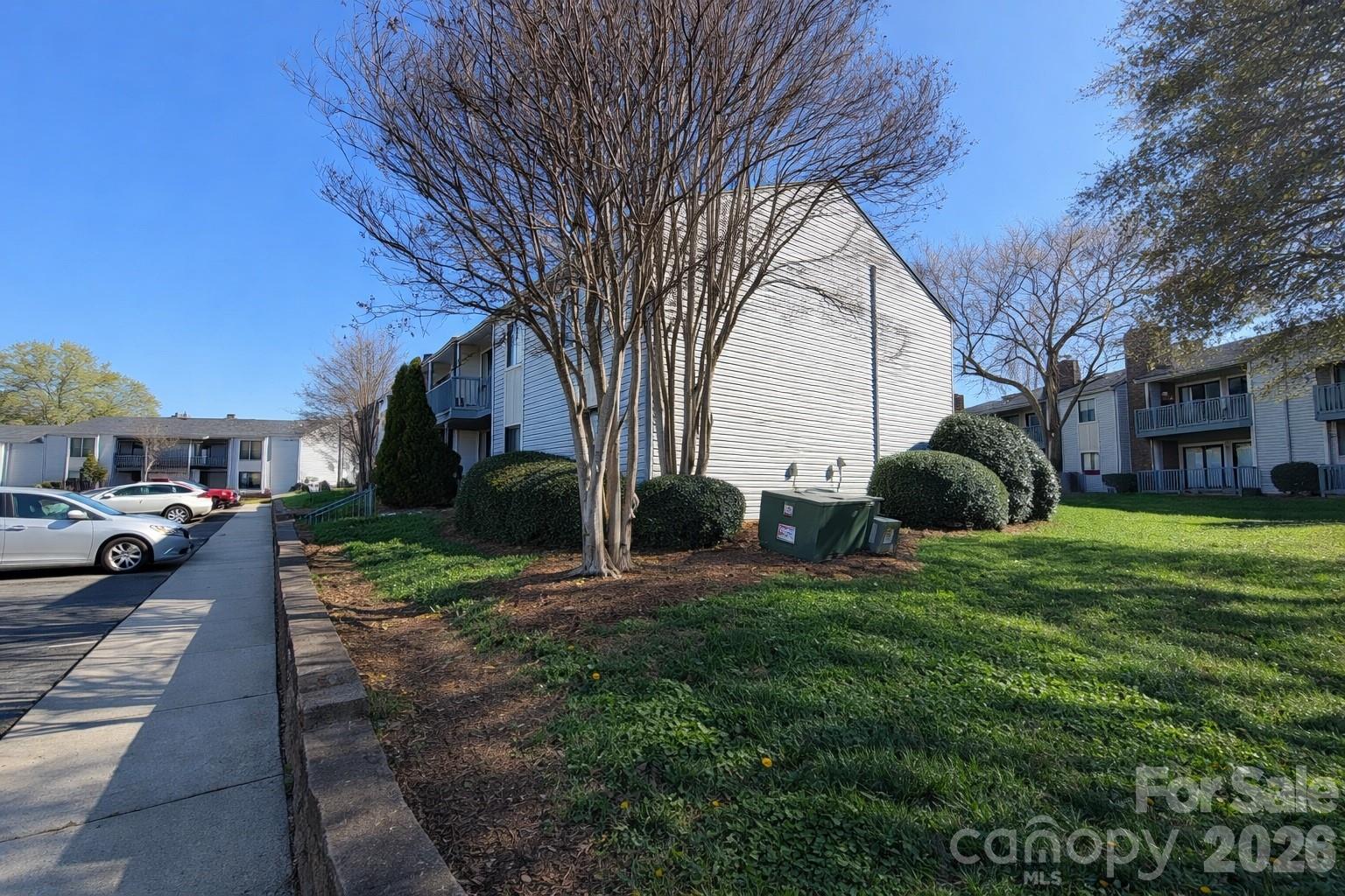 11027 Harrowfield Road — Charlotte