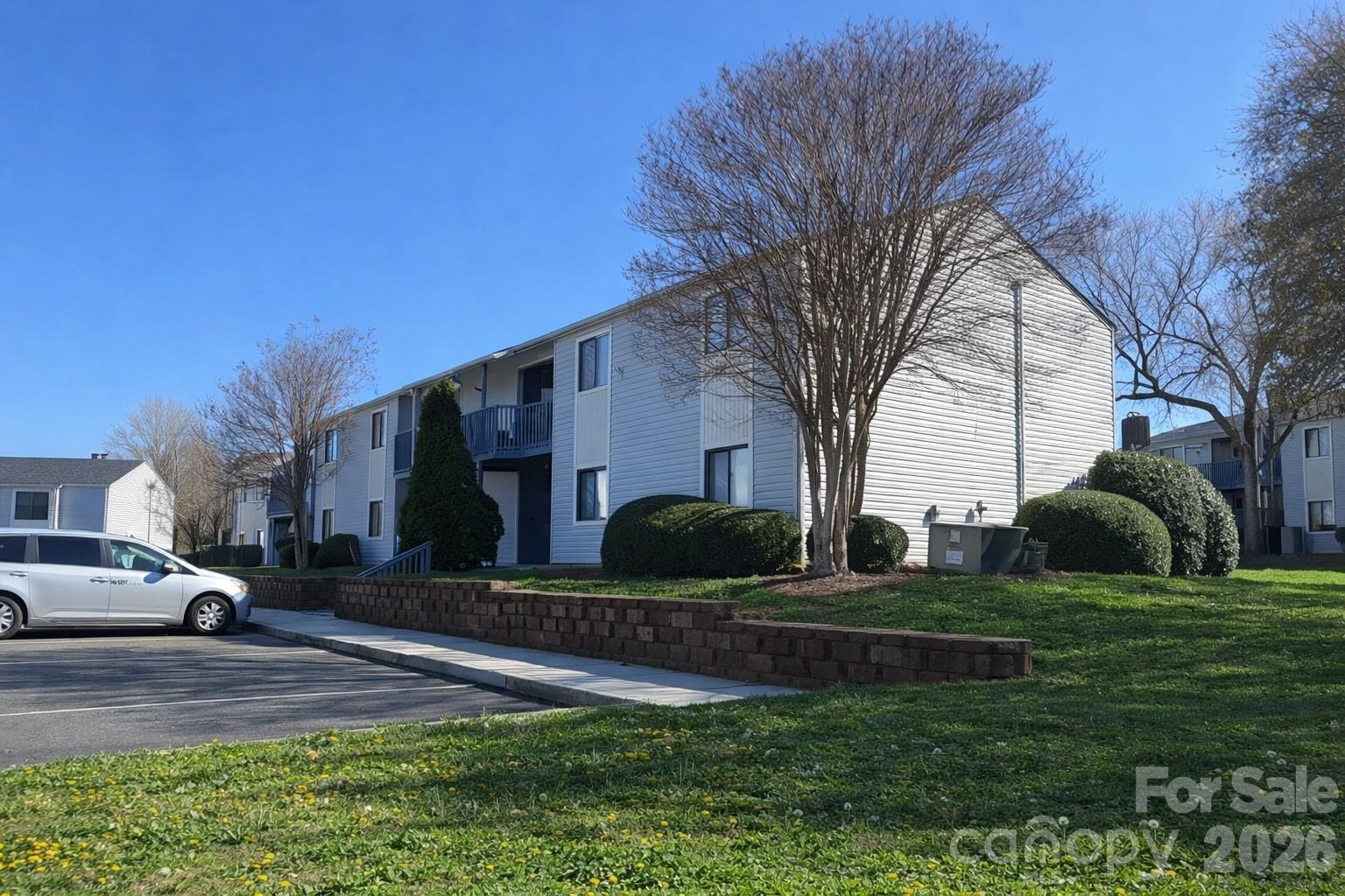 11027 Harrowfield Road — Charlotte