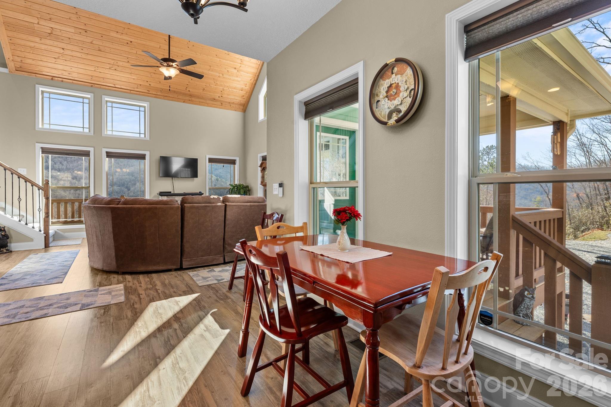 410 Moonlight Trail — Bryson City