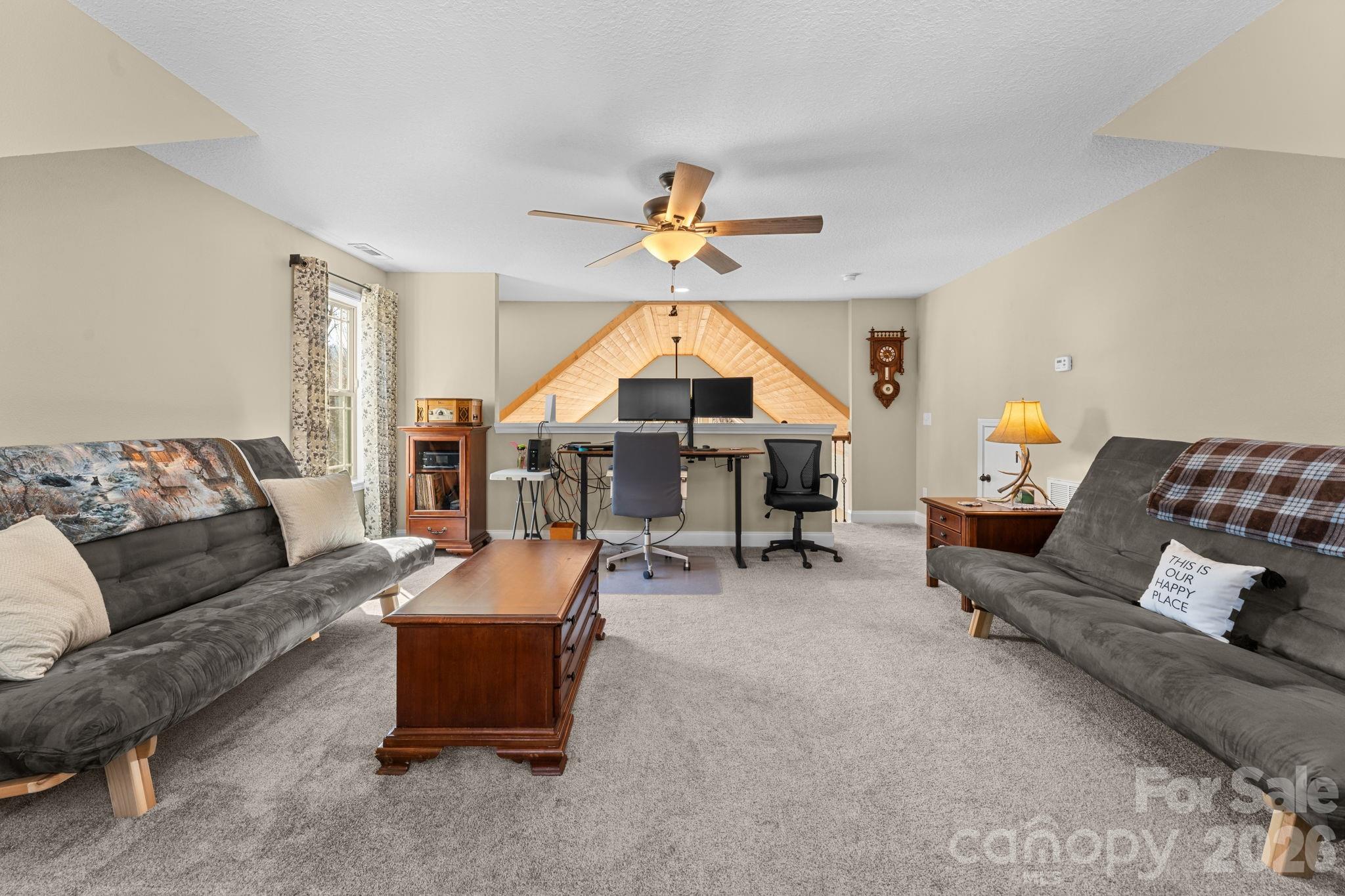 410 Moonlight Trail — Bryson City