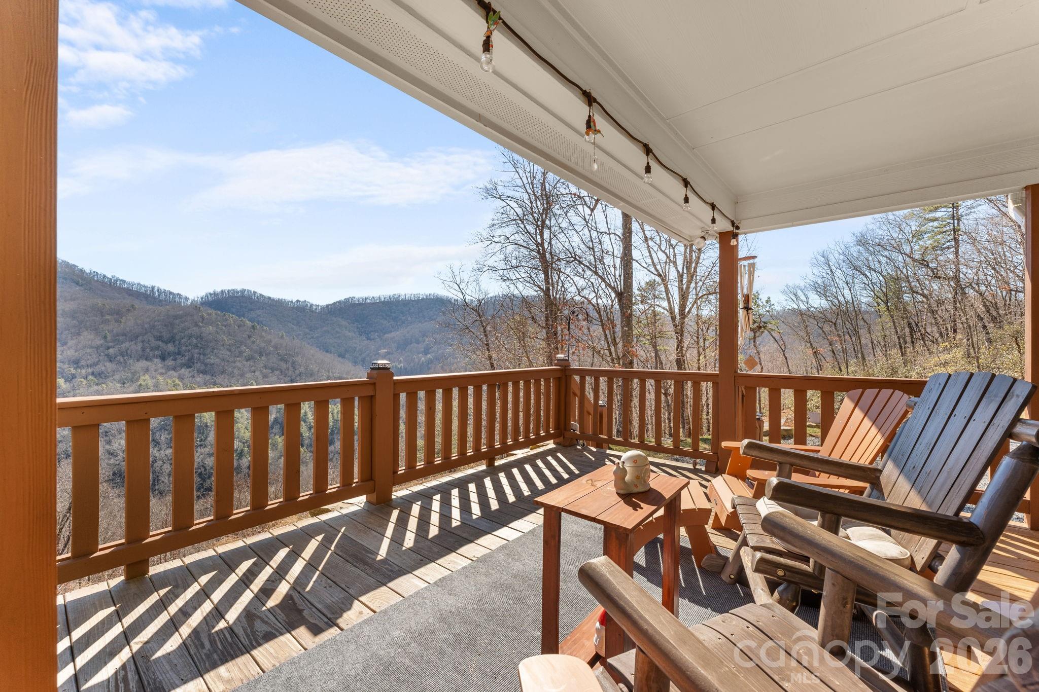 410 Moonlight Trail — Bryson City