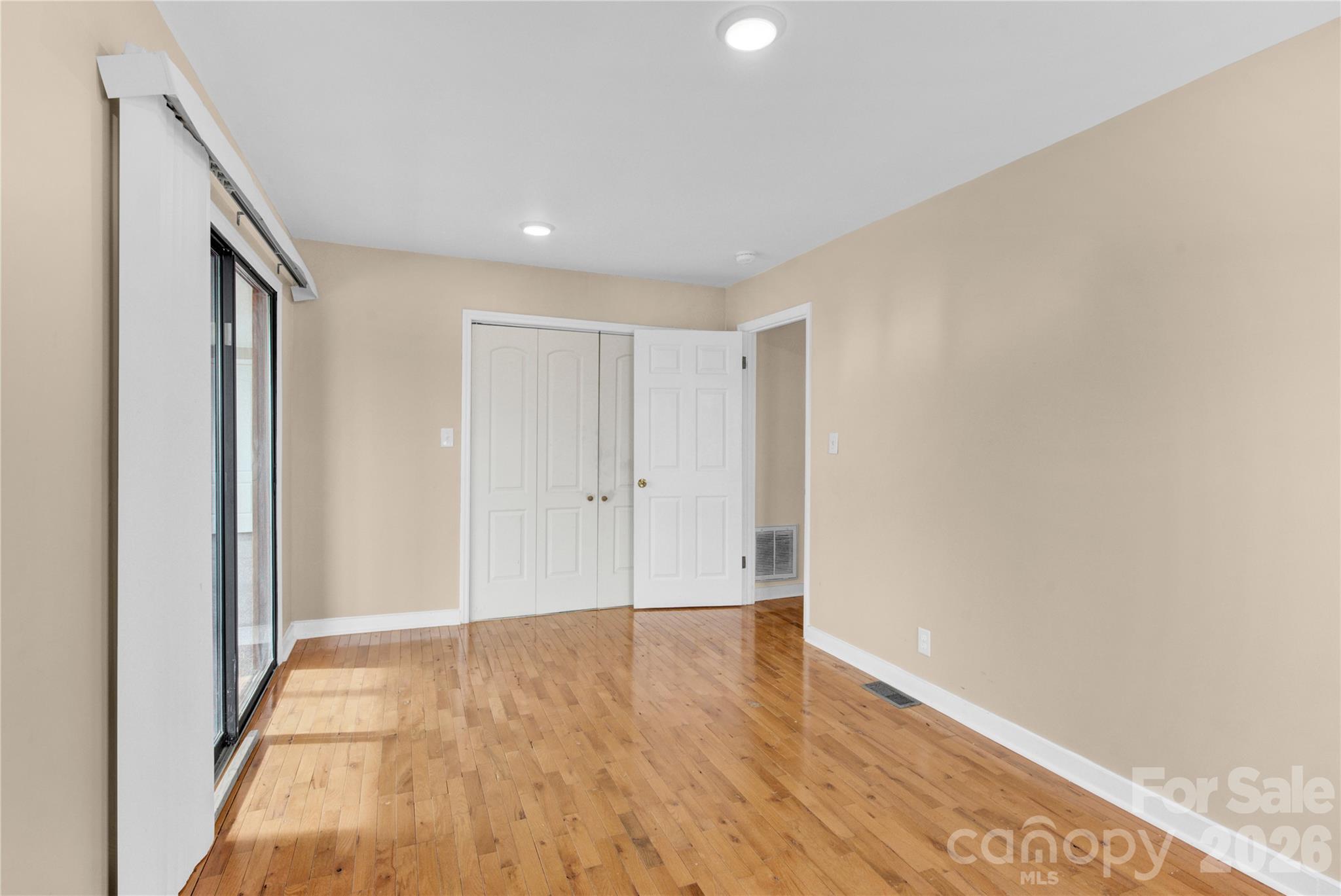 229 Riverhills Drive — Forest City