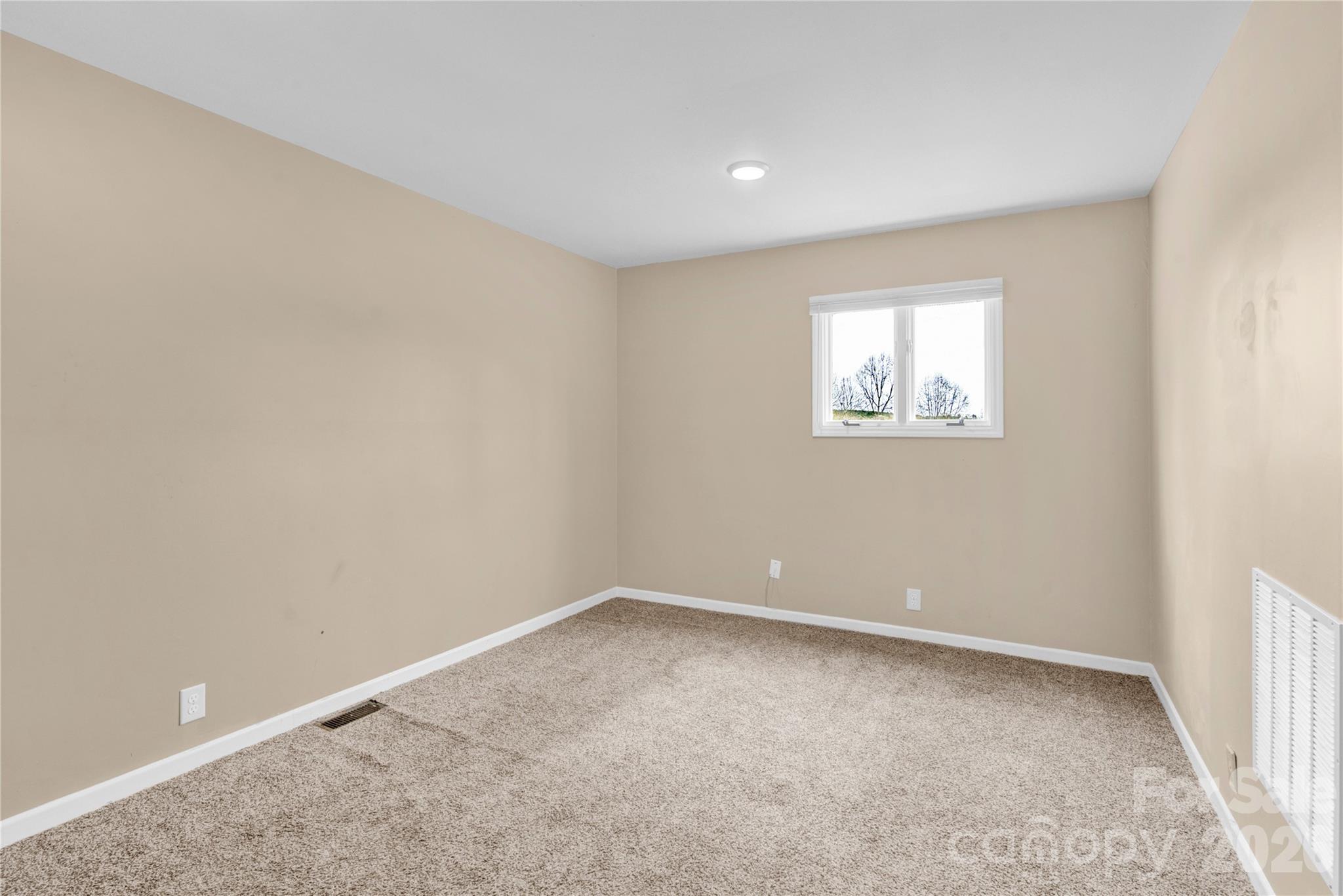 229 Riverhills Drive — Forest City