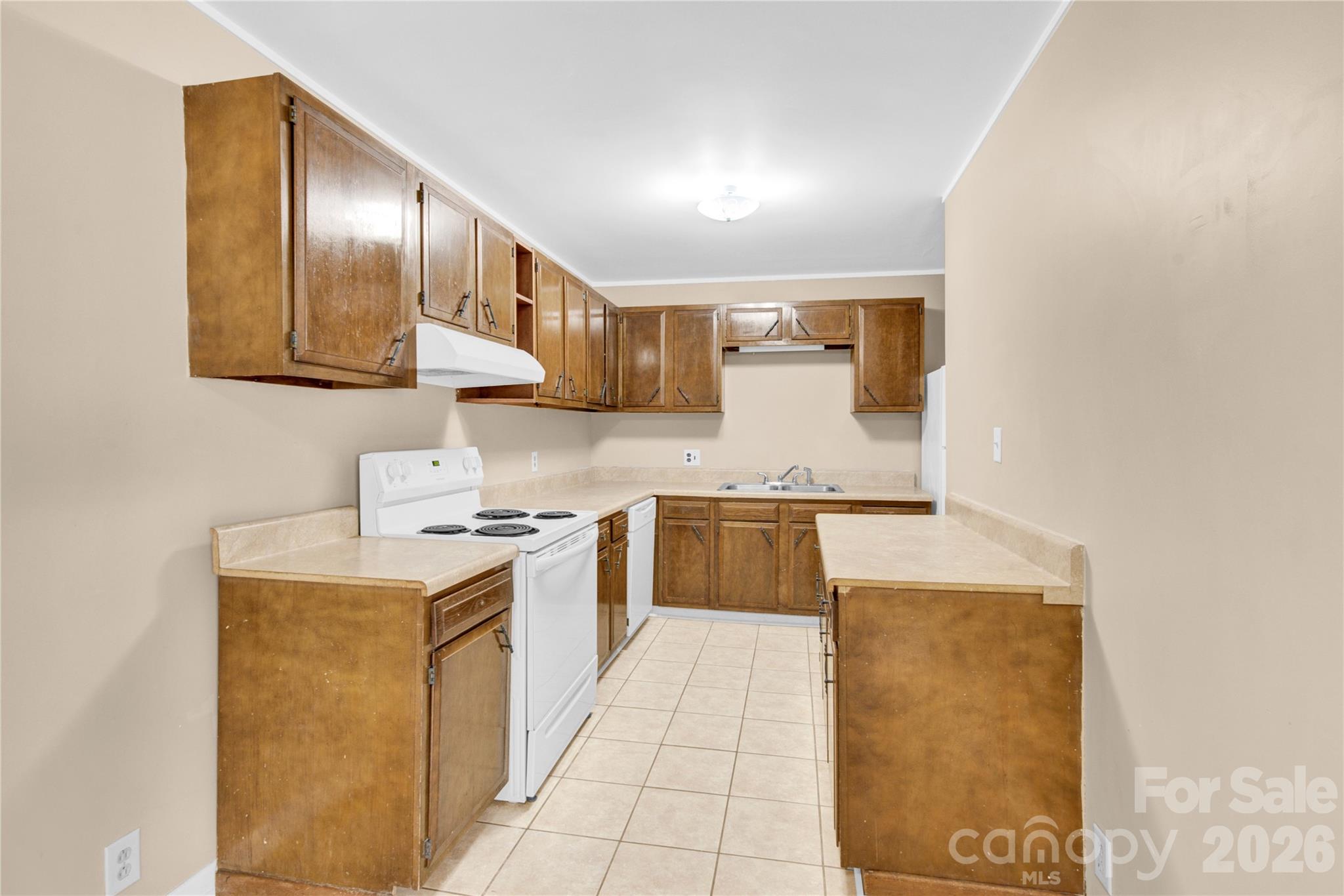 229 Riverhills Drive — Forest City