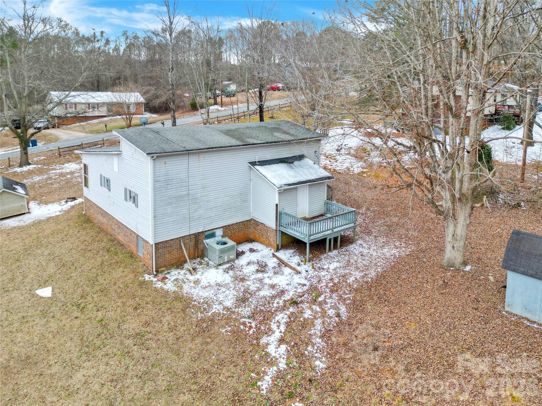 229 Riverhills Drive — Forest City