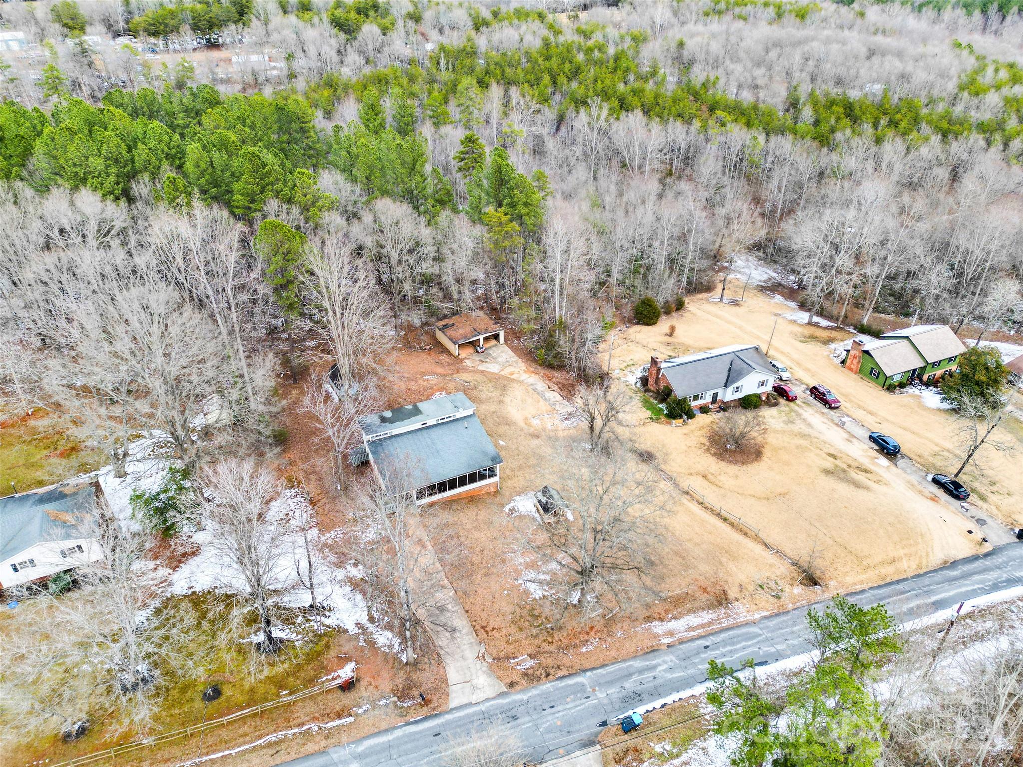 229 Riverhills Drive — Forest City