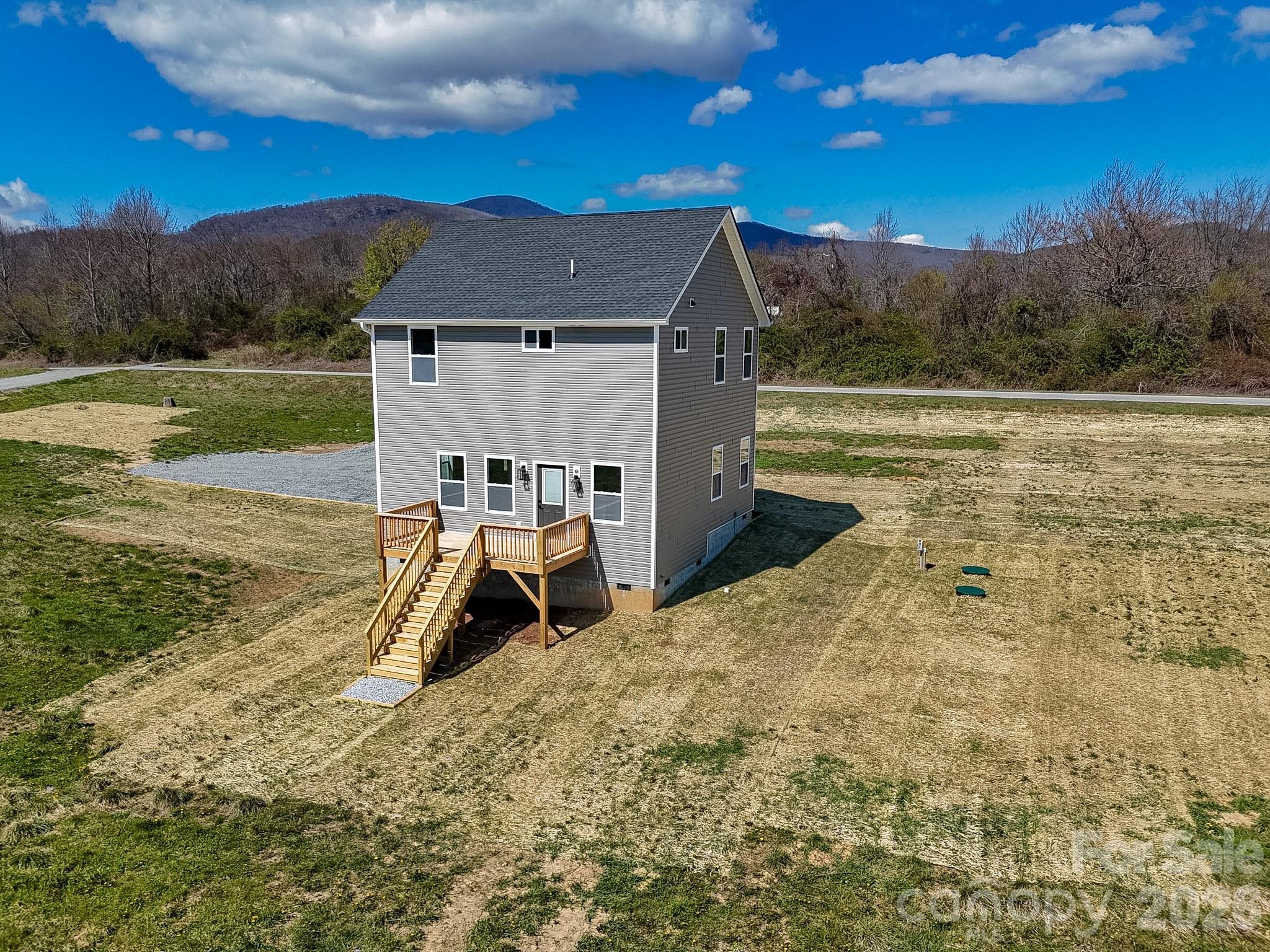 497 Waters Road — Hendersonville