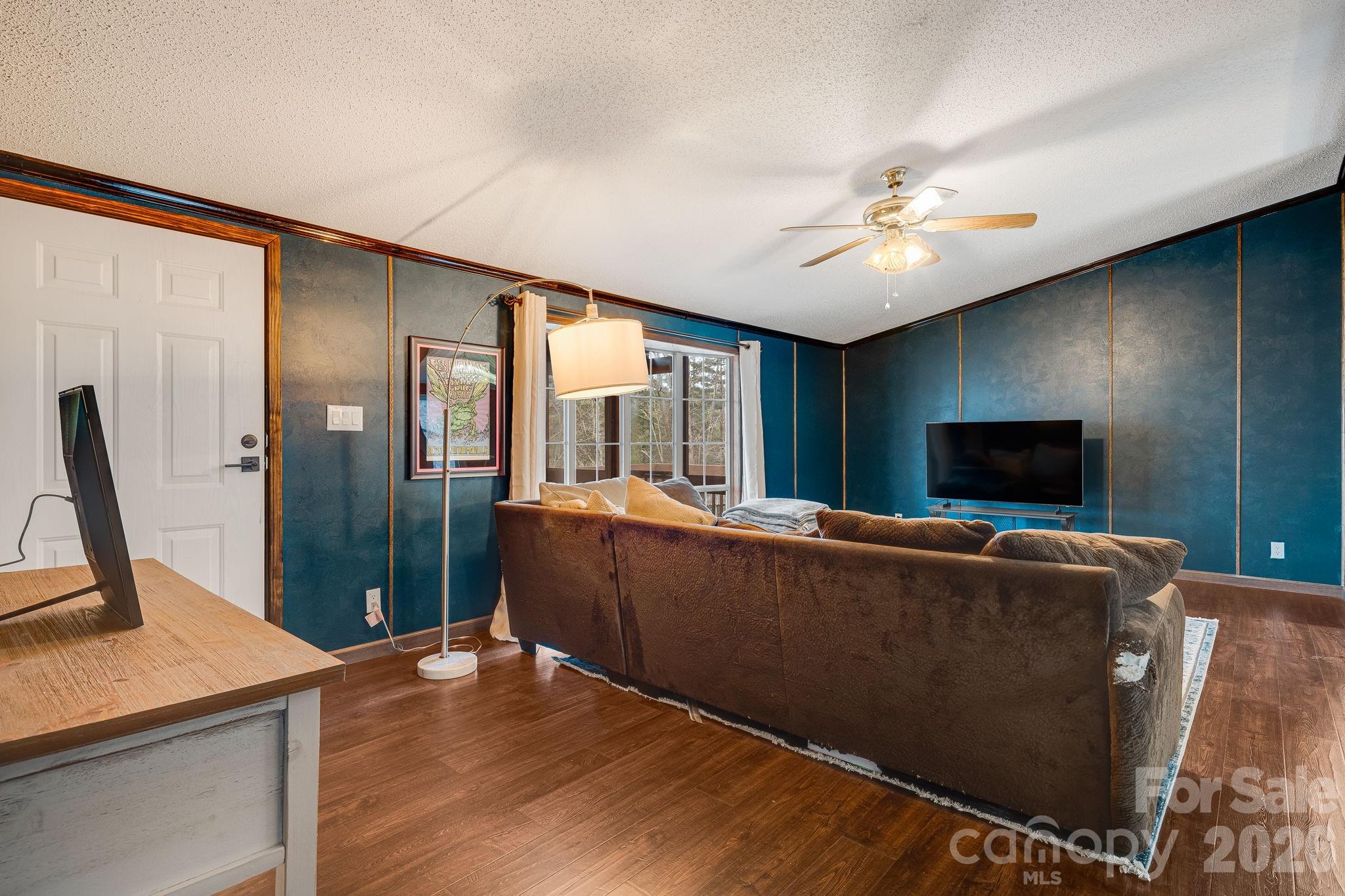 106 Avian Court — Brevard