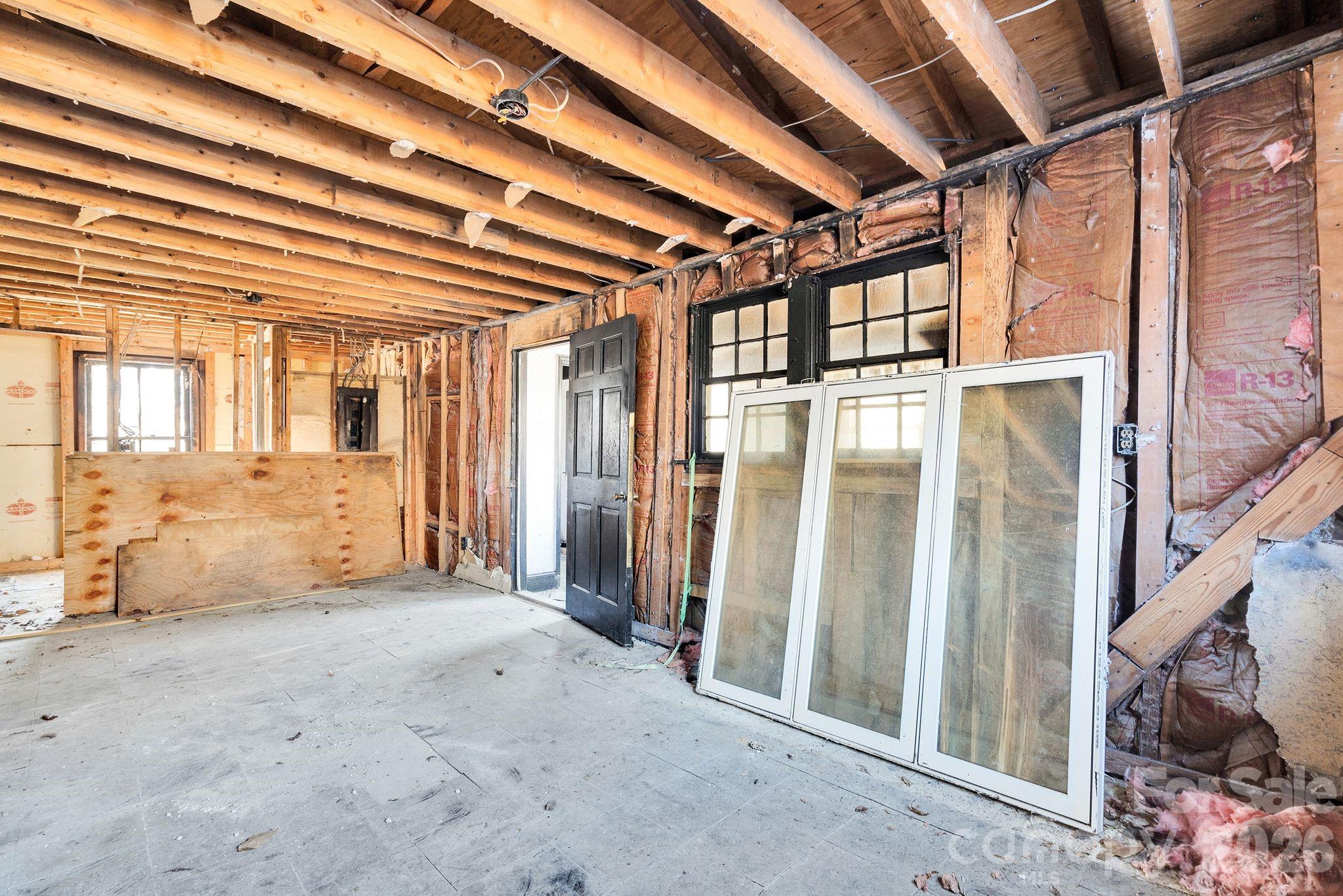 4521 Edgeland Road — Edgemoor