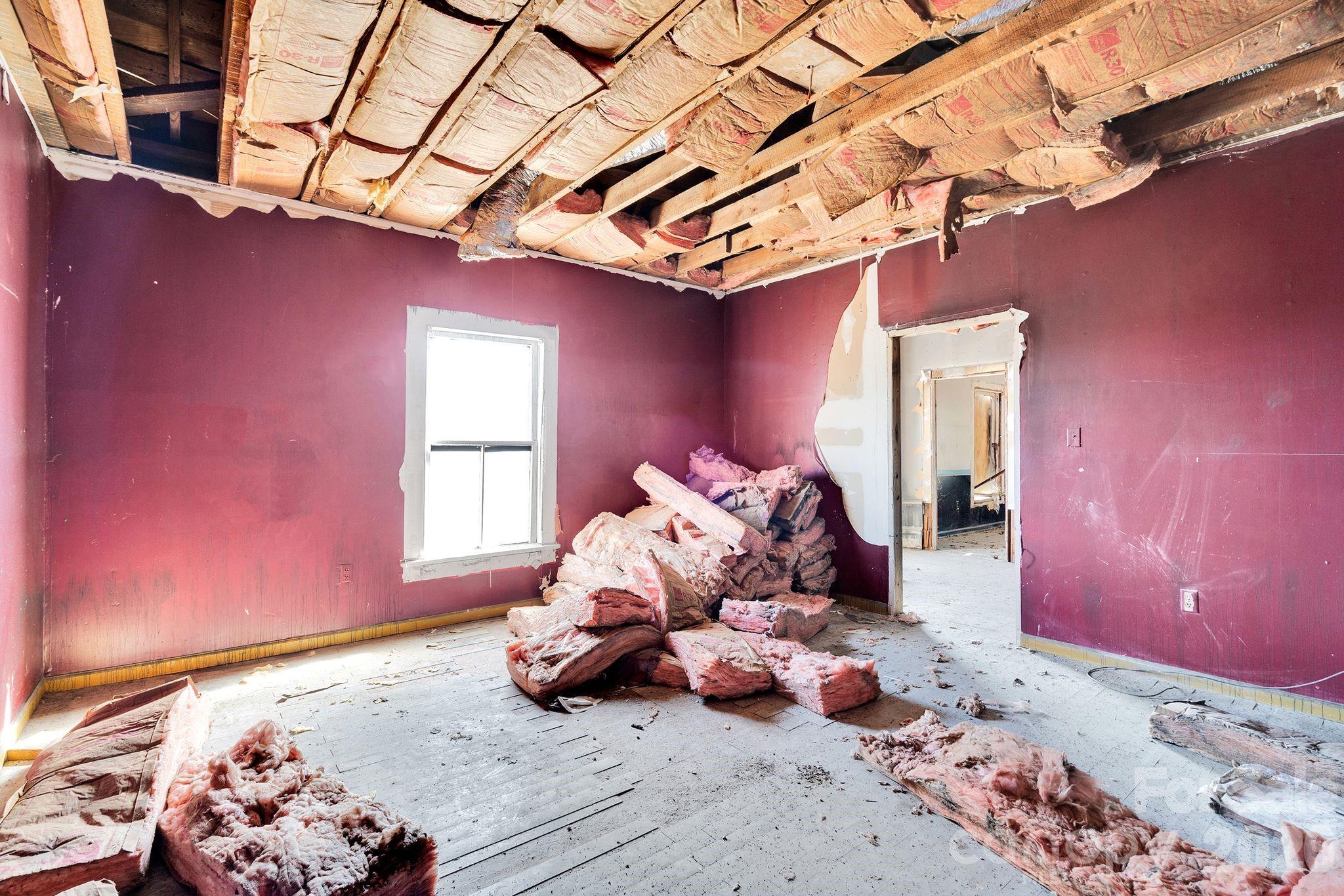 4521 Edgeland Road — Edgemoor