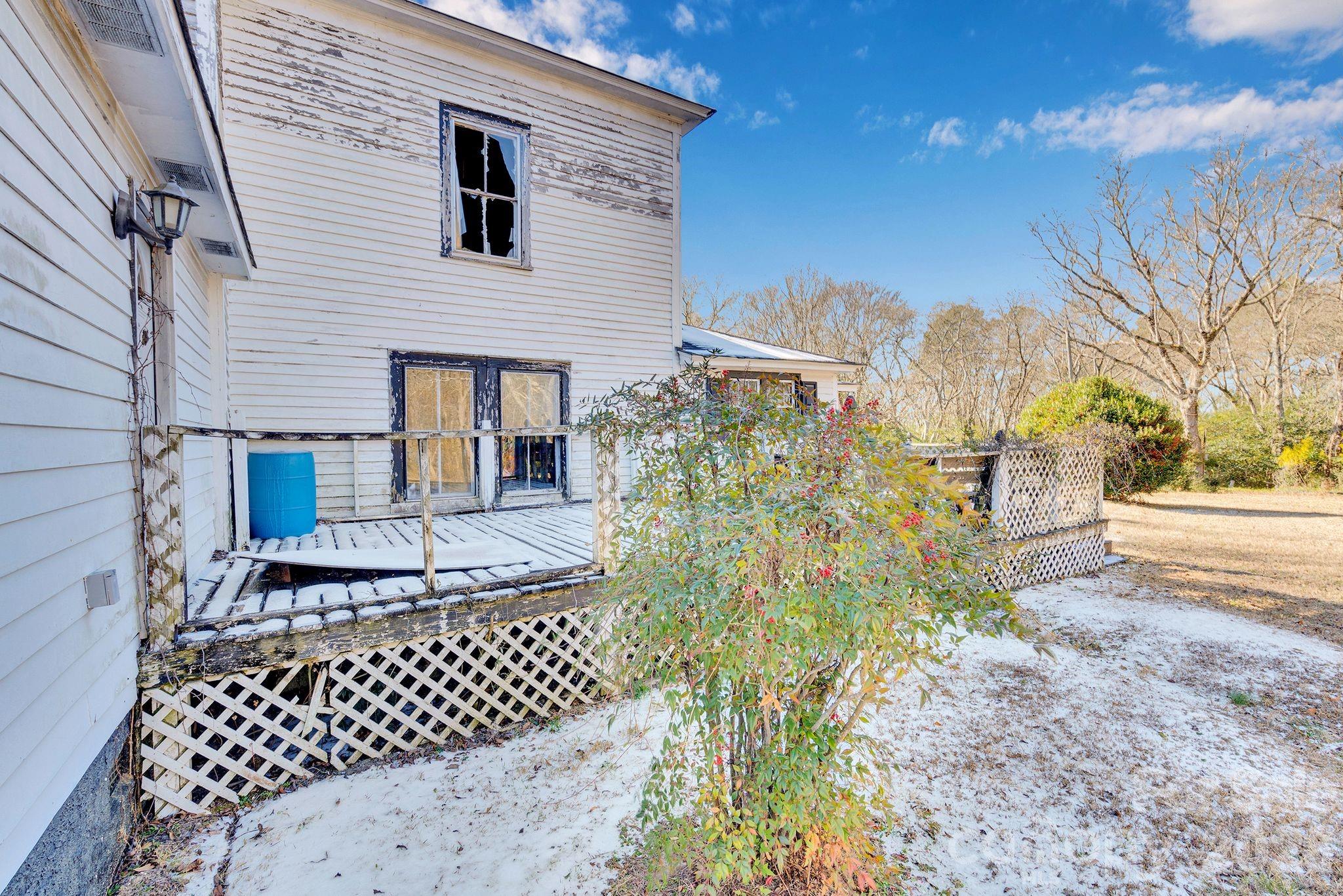 4521 Edgeland Road — Edgemoor