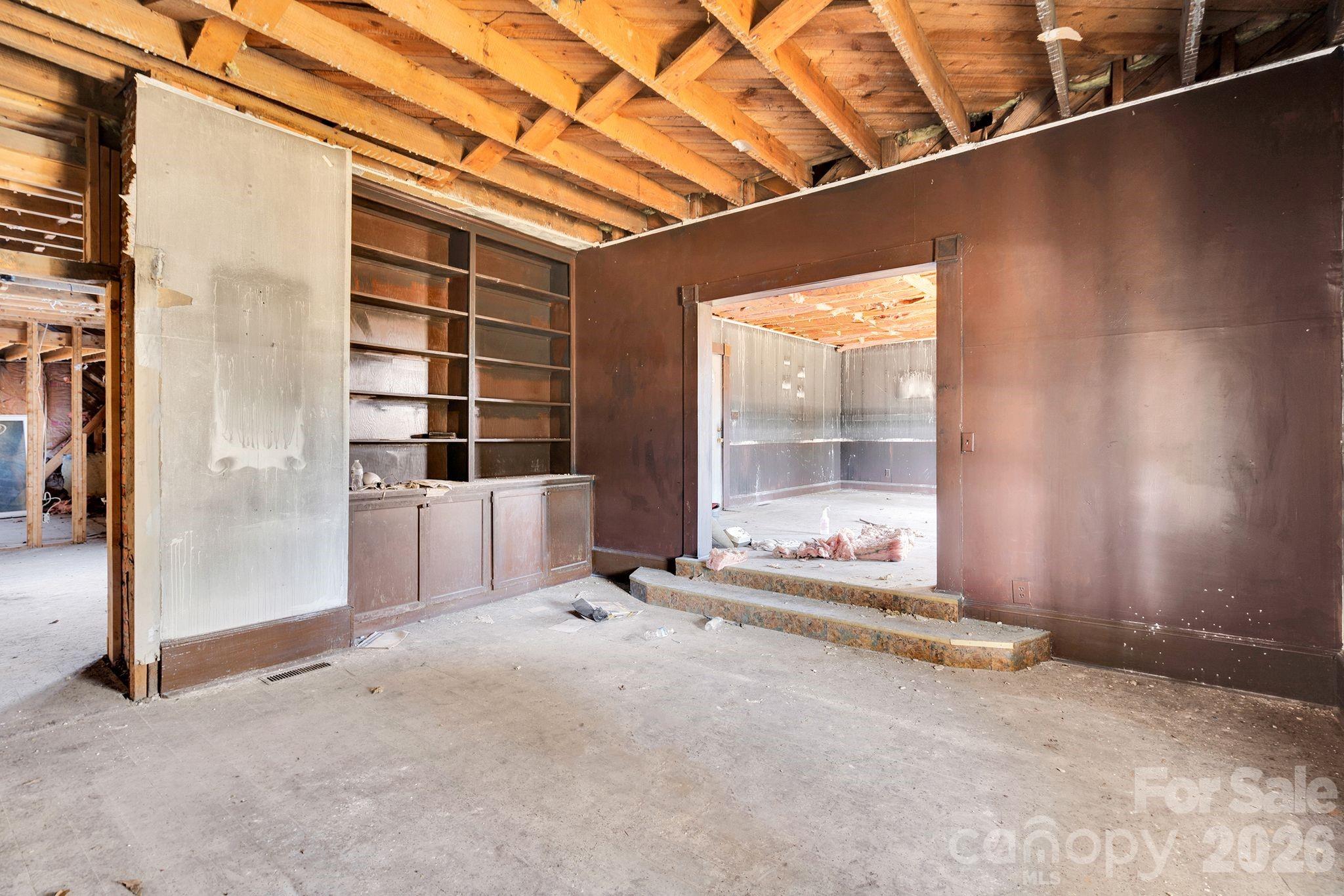 4521 Edgeland Road — Edgemoor