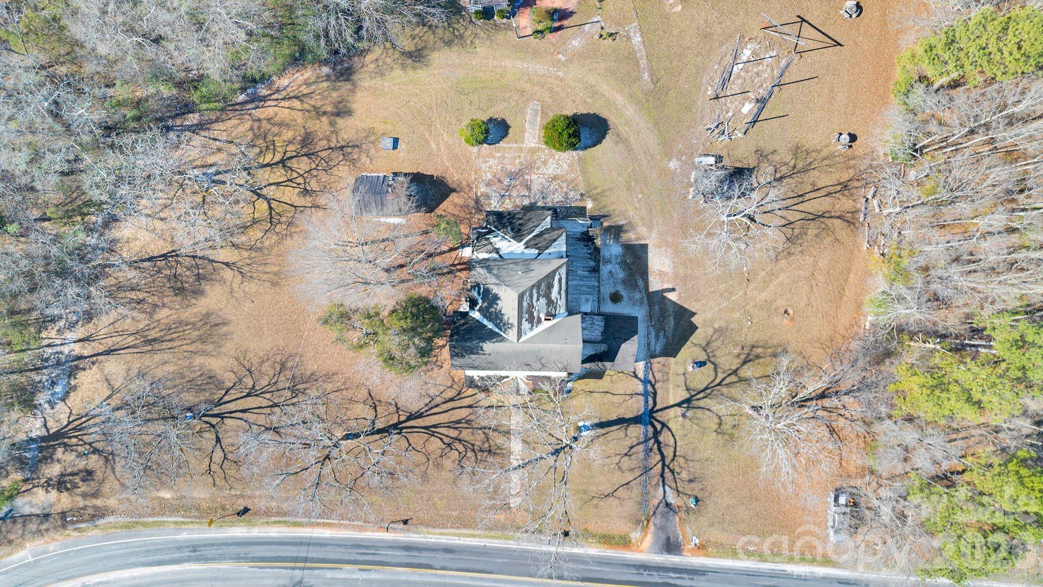 4521 Edgeland Road — Edgemoor