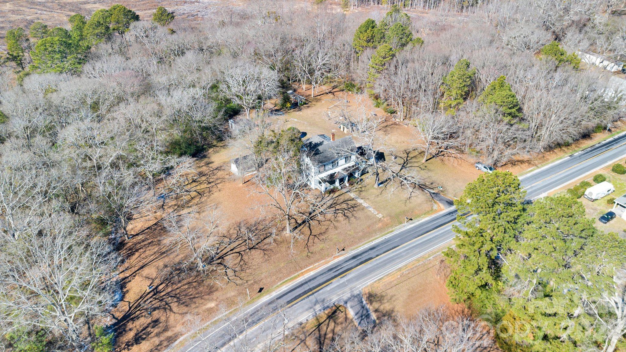 4521 Edgeland Road — Edgemoor