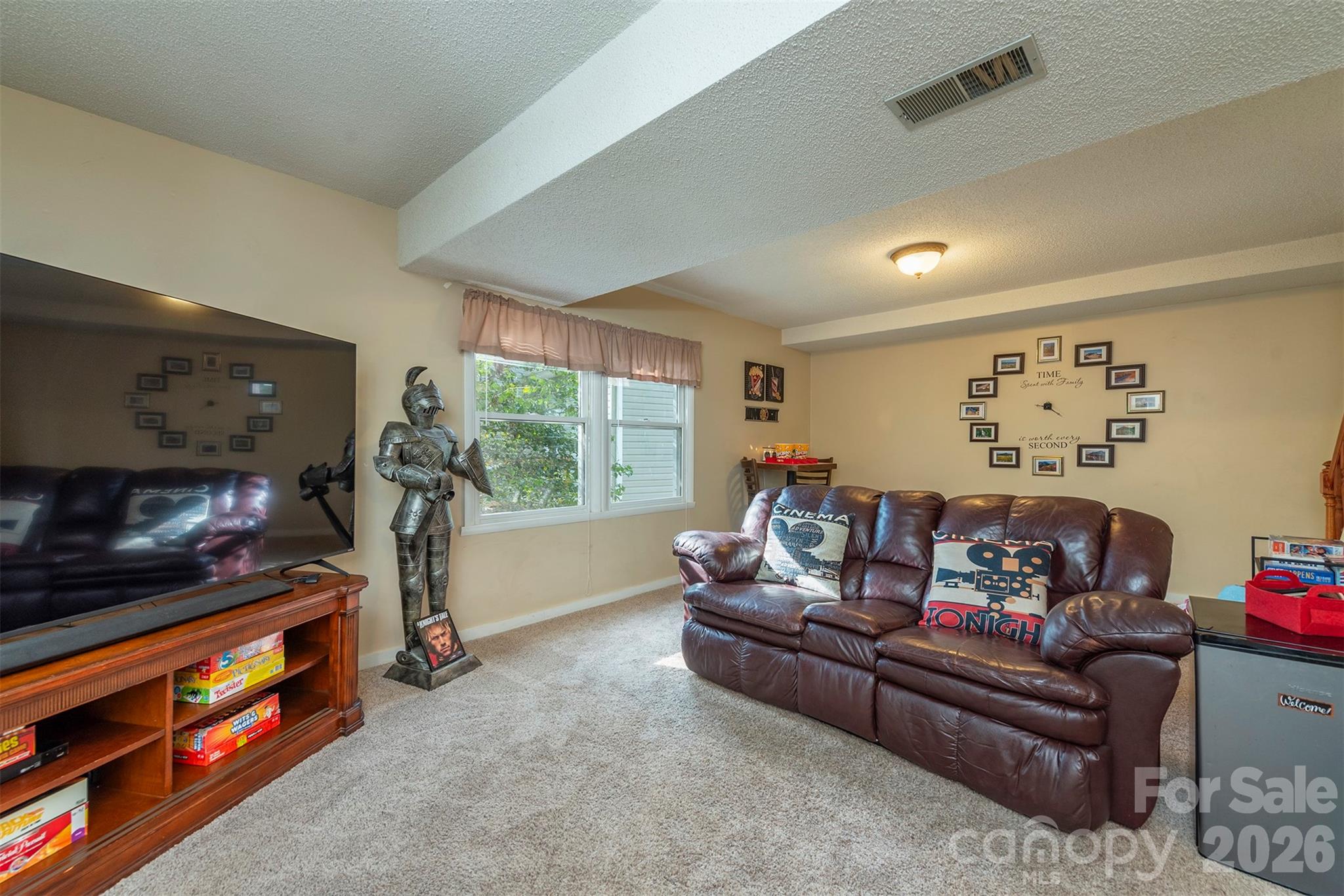 46 Foxberry Drive — Arden