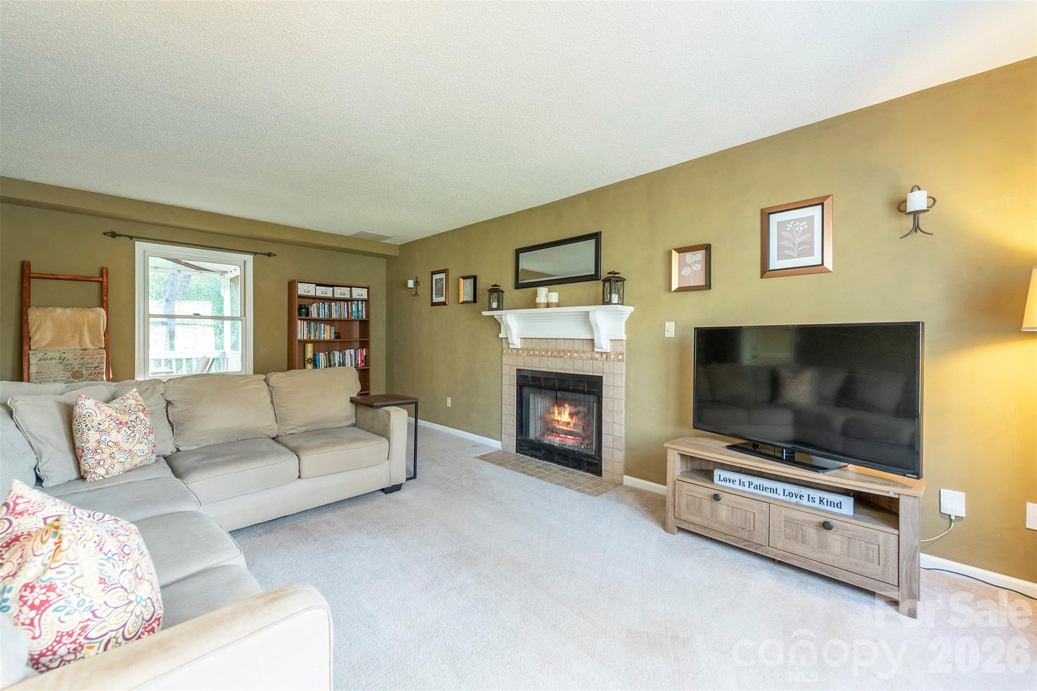 46 Foxberry Drive — Arden
