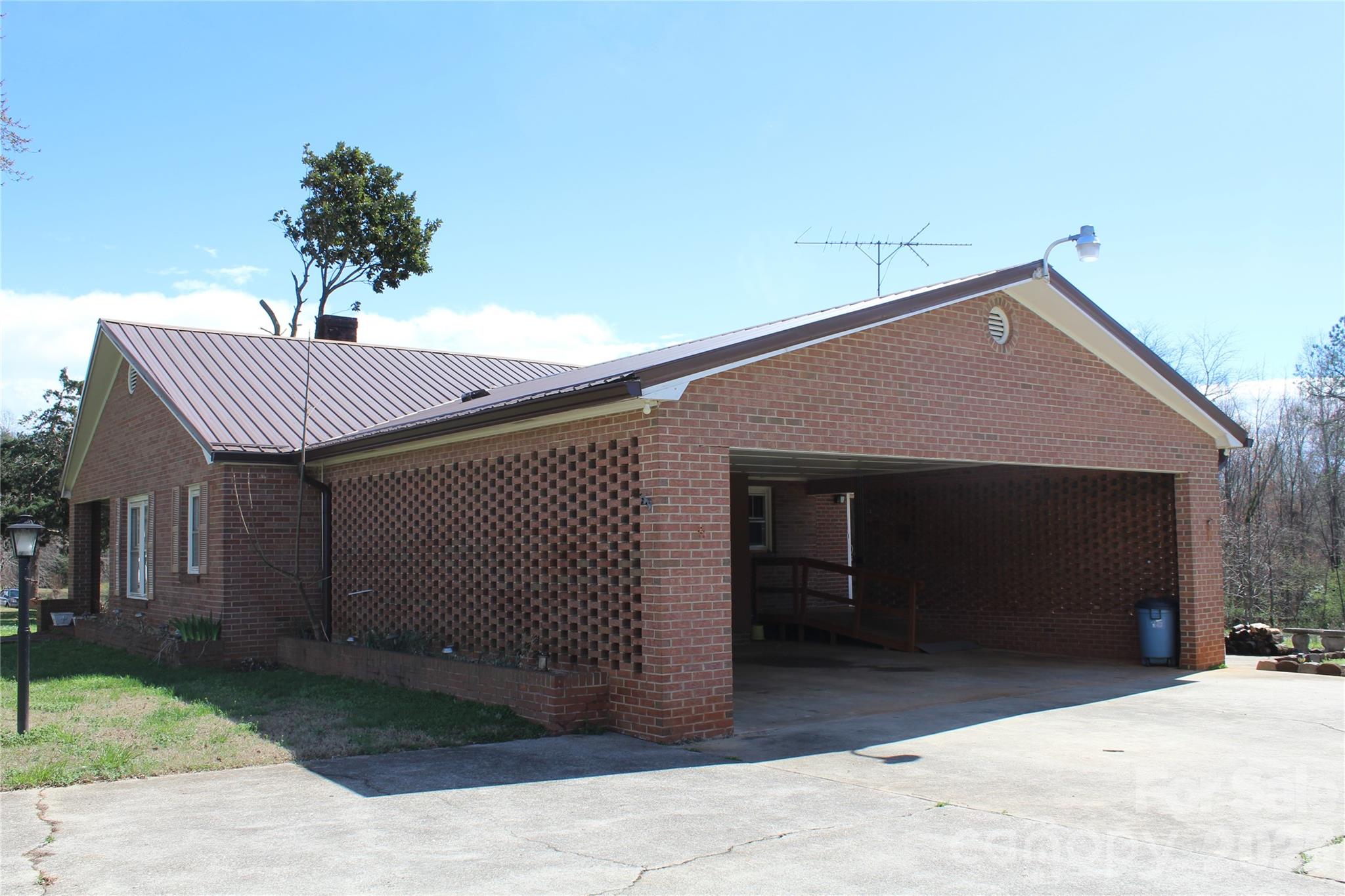 316 Drexel Road — Morganton