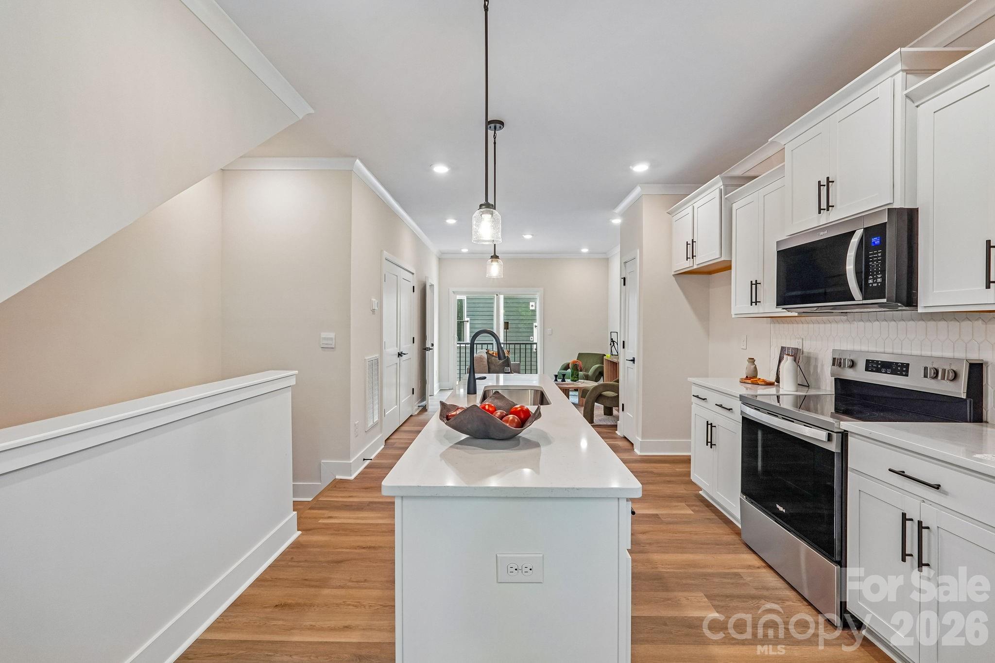 806 Hammers Lane — Charlotte