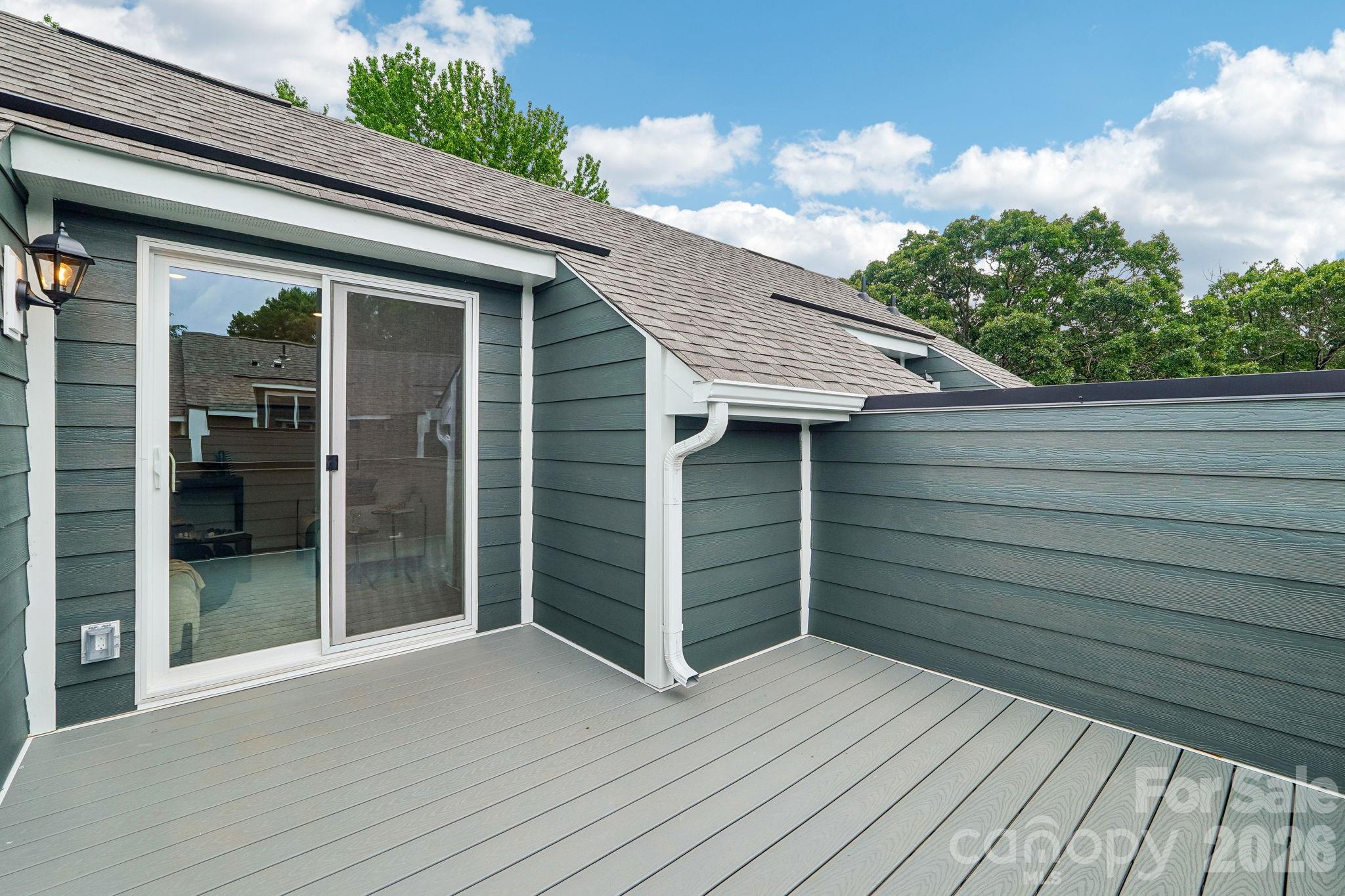 806 Hammers Lane — Charlotte