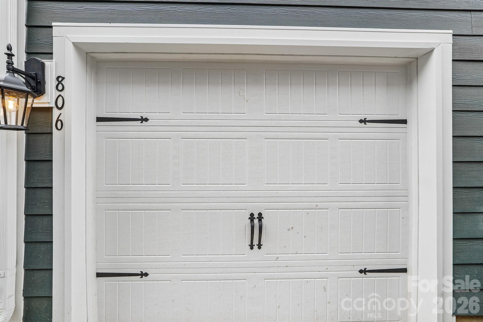 806 Hammers Lane — Charlotte