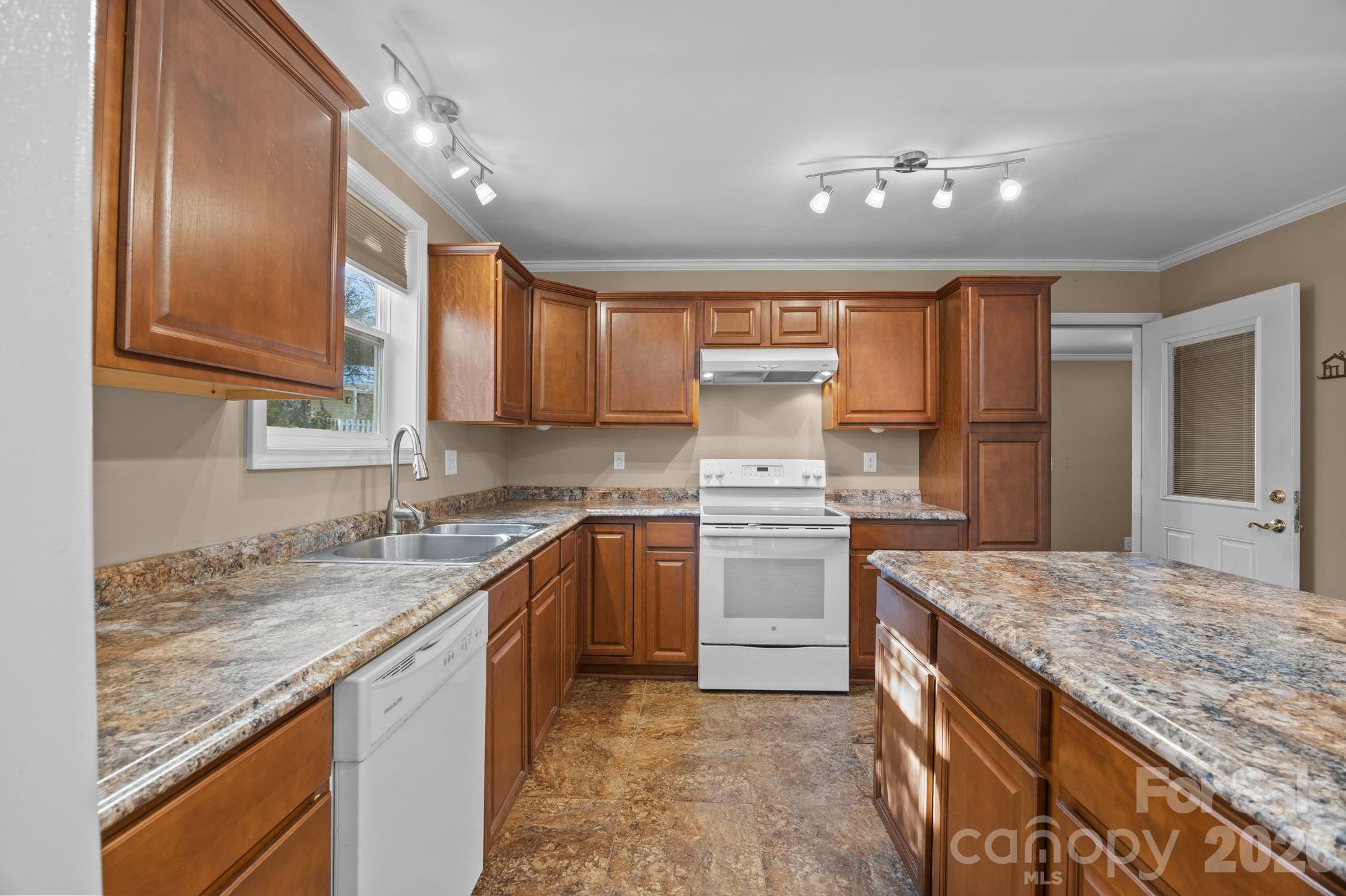 708 Old Charlotte Road SW — Concord