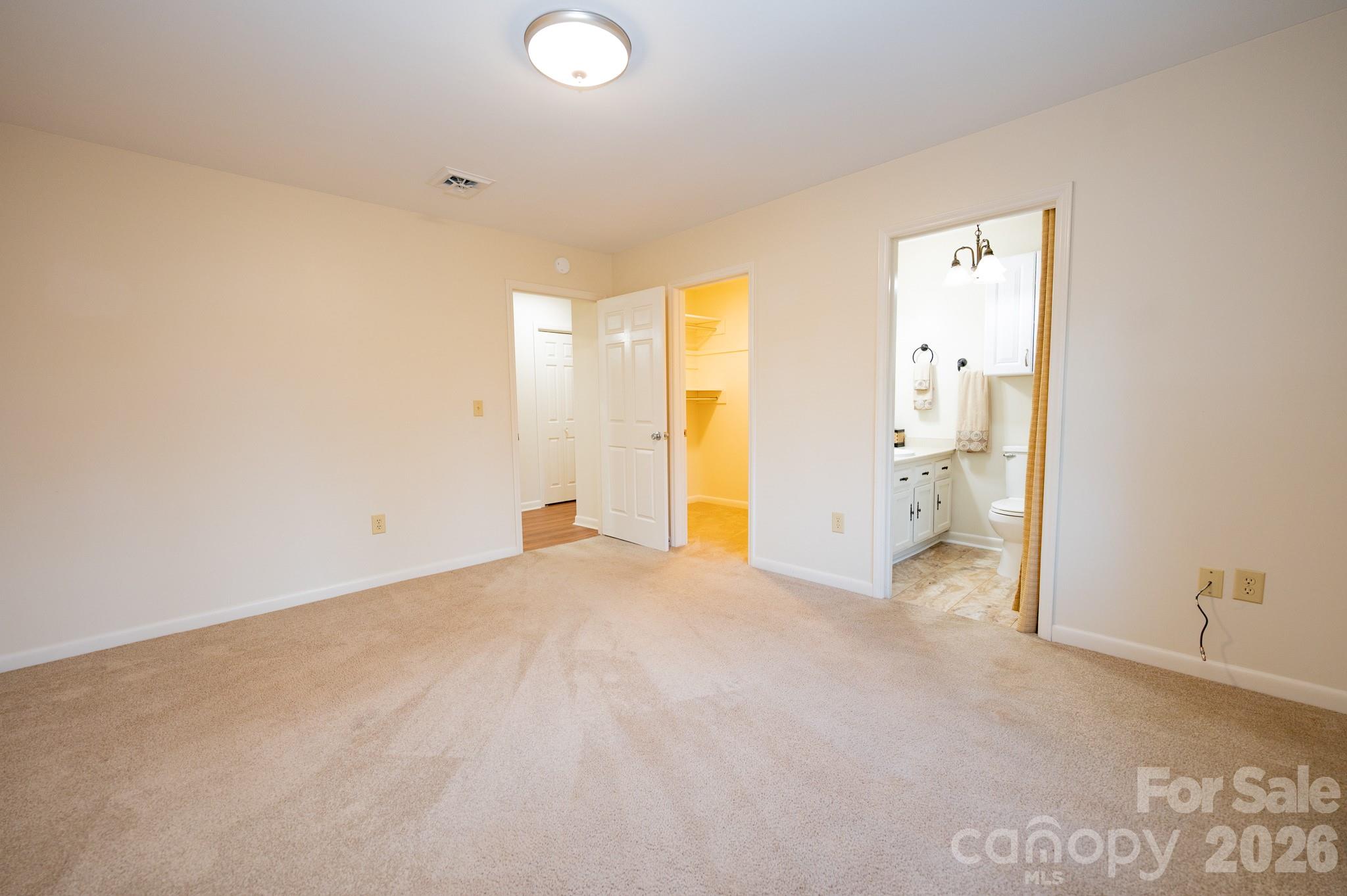 250 Eastwood Village Drive — Bostic