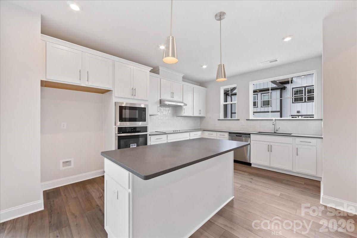 3005 Circles End — Charlotte