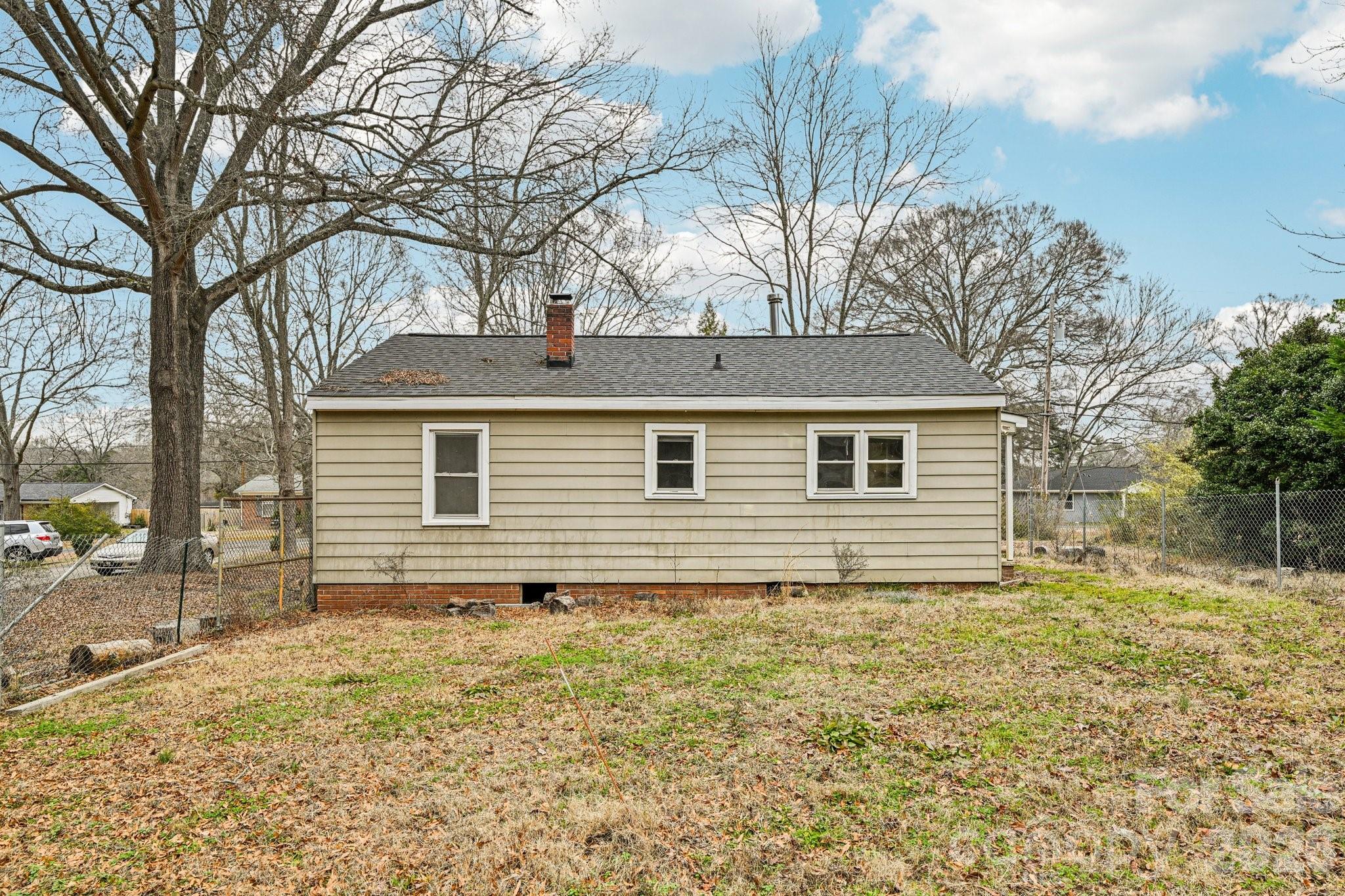 607 Westway Drive — Gastonia