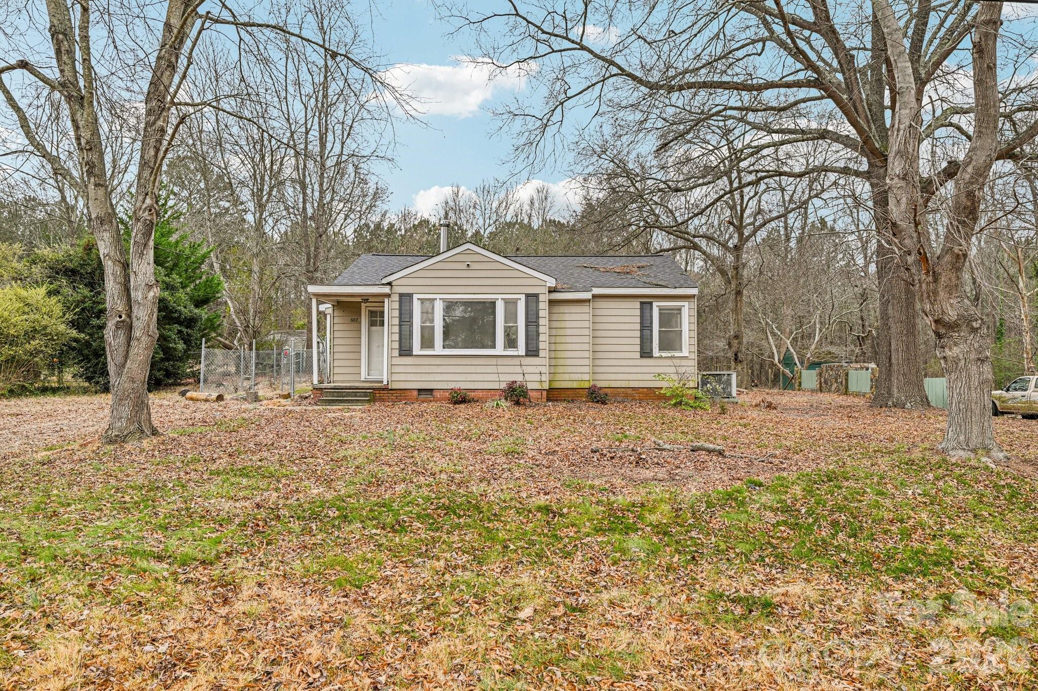 607 Westway Drive — Gastonia