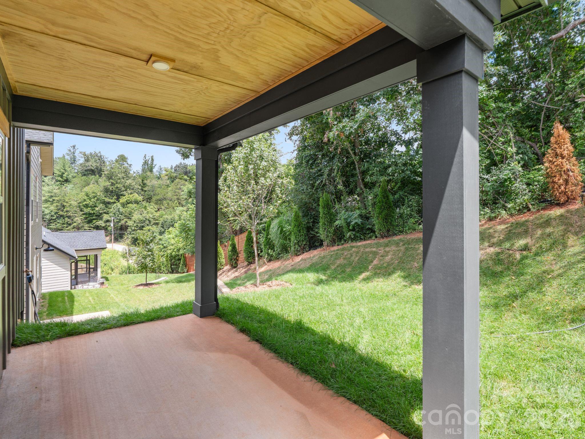 116 Chapel Crossing Lane #11 — Weaverville