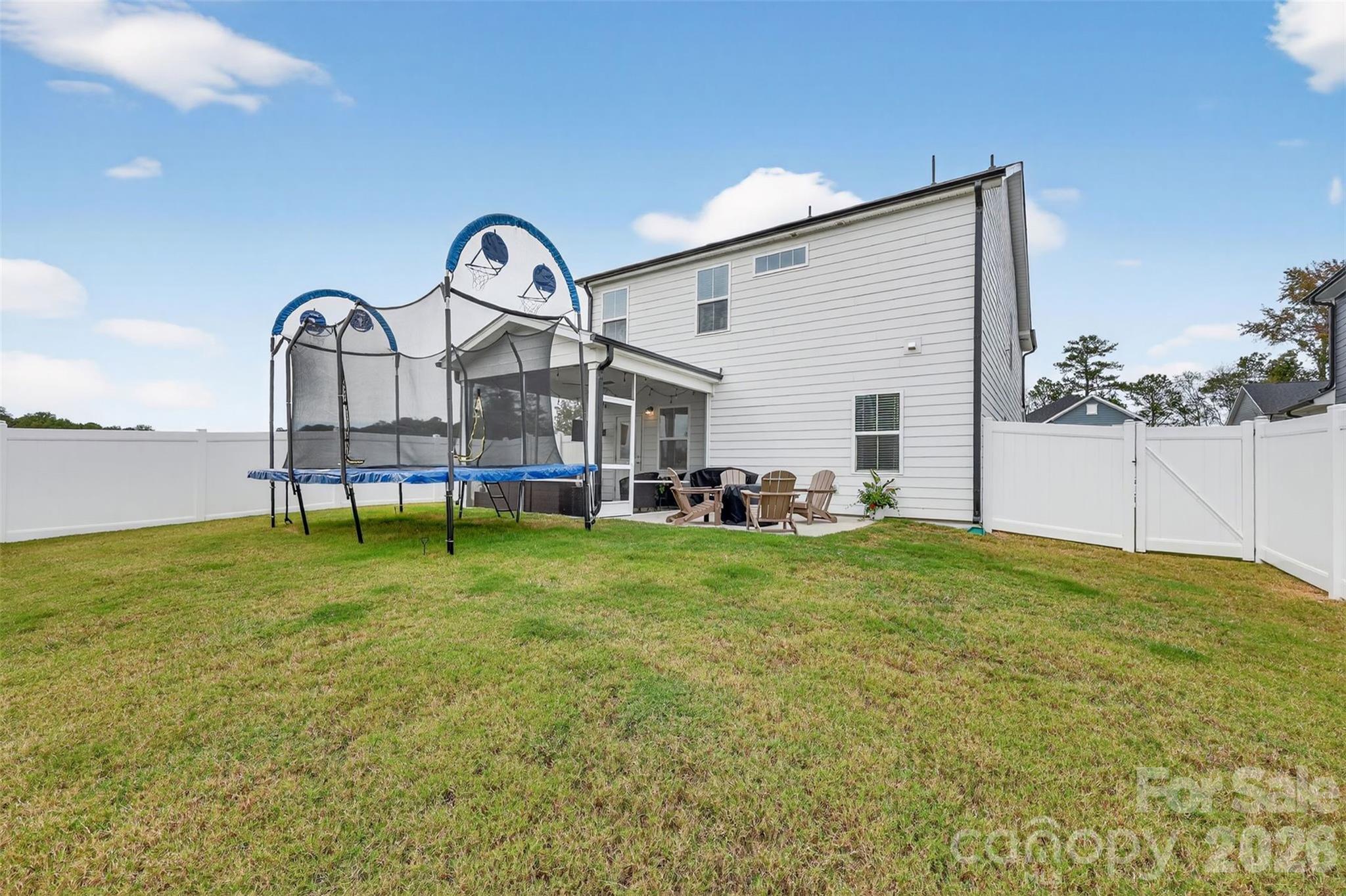 506 Donnegal Farm Drive — Fuquay-Varina