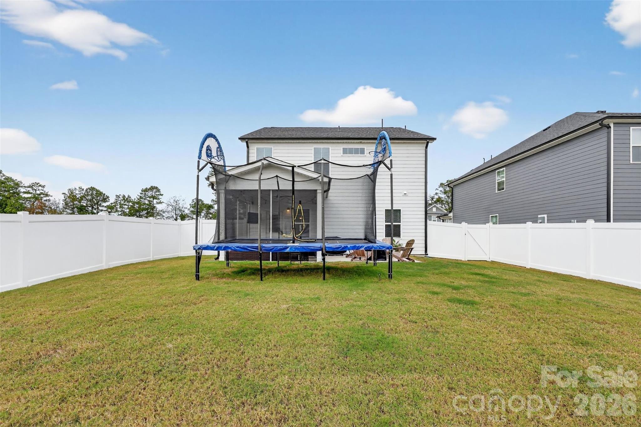 506 Donnegal Farm Drive — Fuquay-Varina