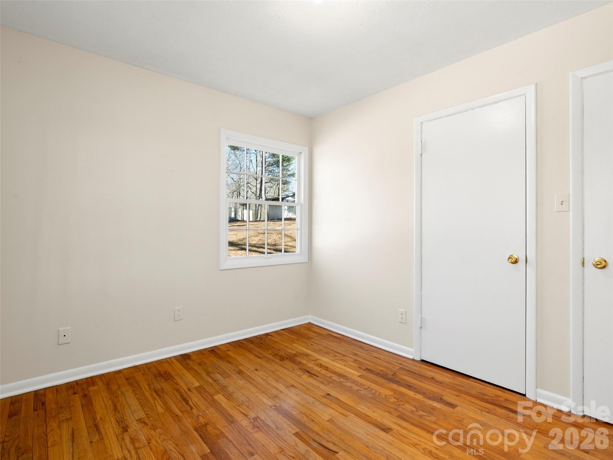 76 Maple Springs Road — Asheville