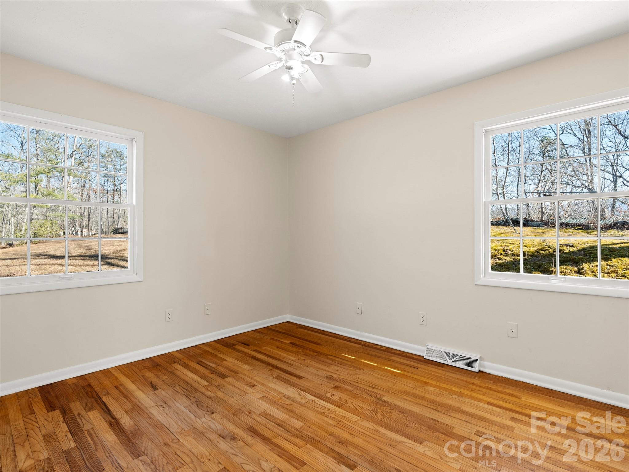 76 Maple Springs Road — Asheville