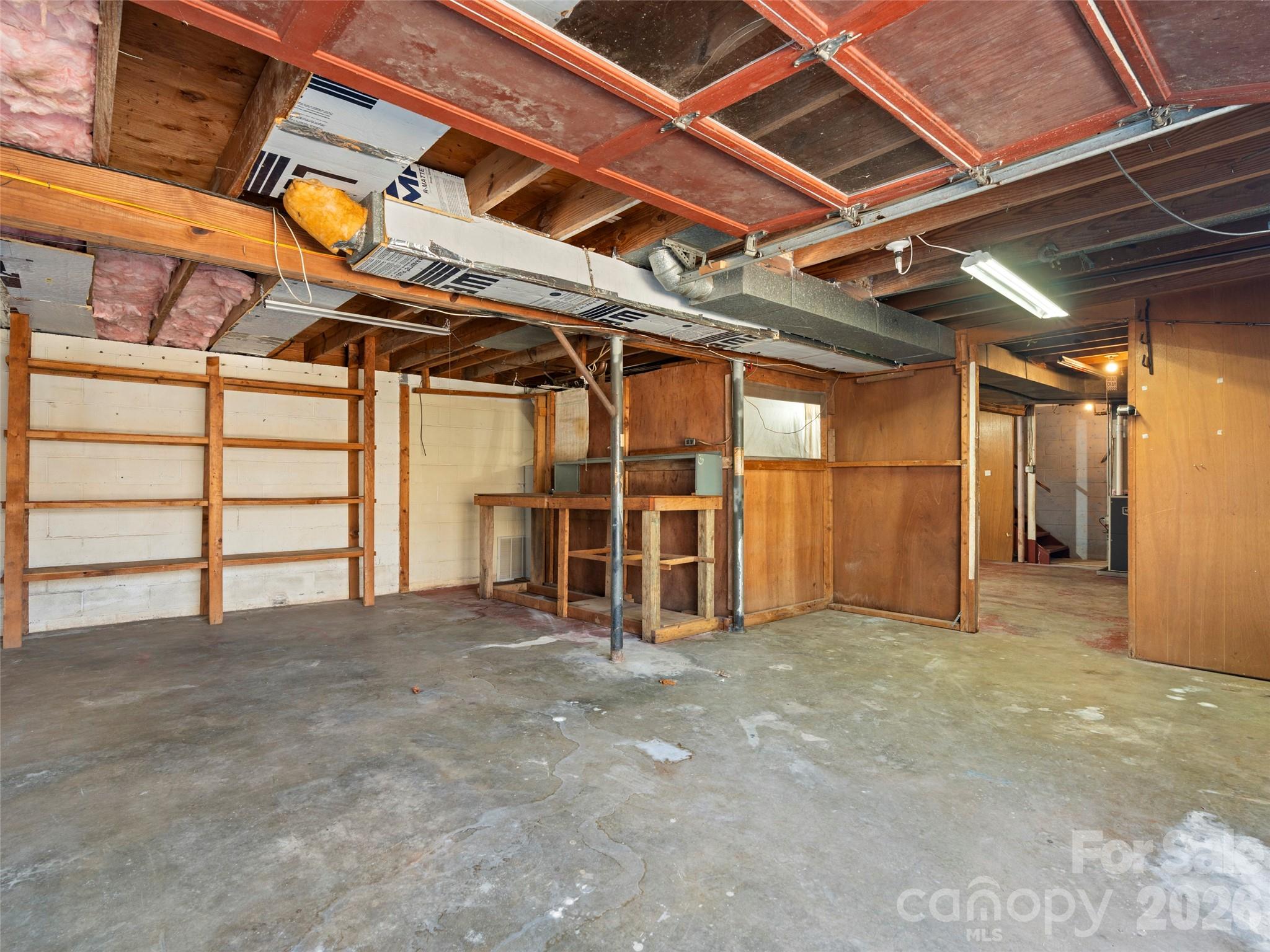 76 Maple Springs Road — Asheville