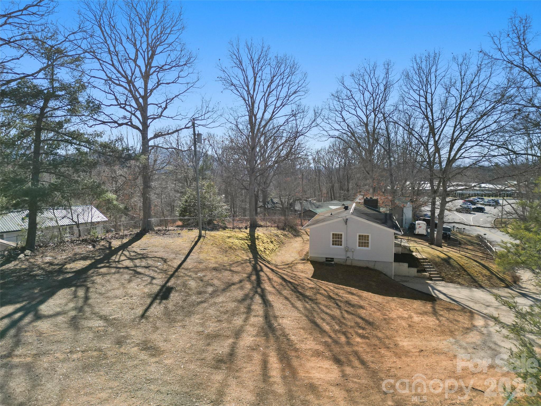 76 Maple Springs Road — Asheville