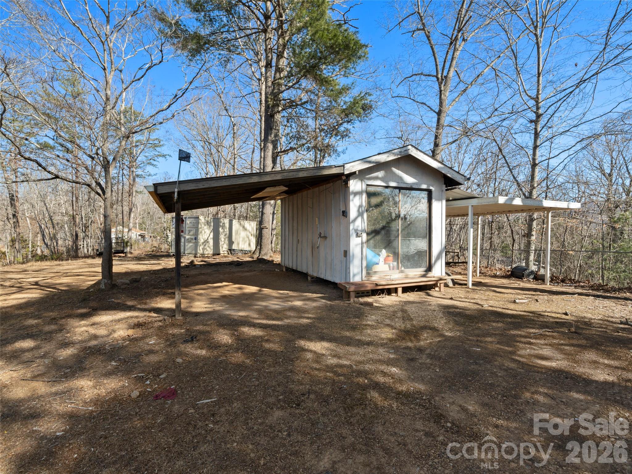 76 Maple Springs Road — Asheville