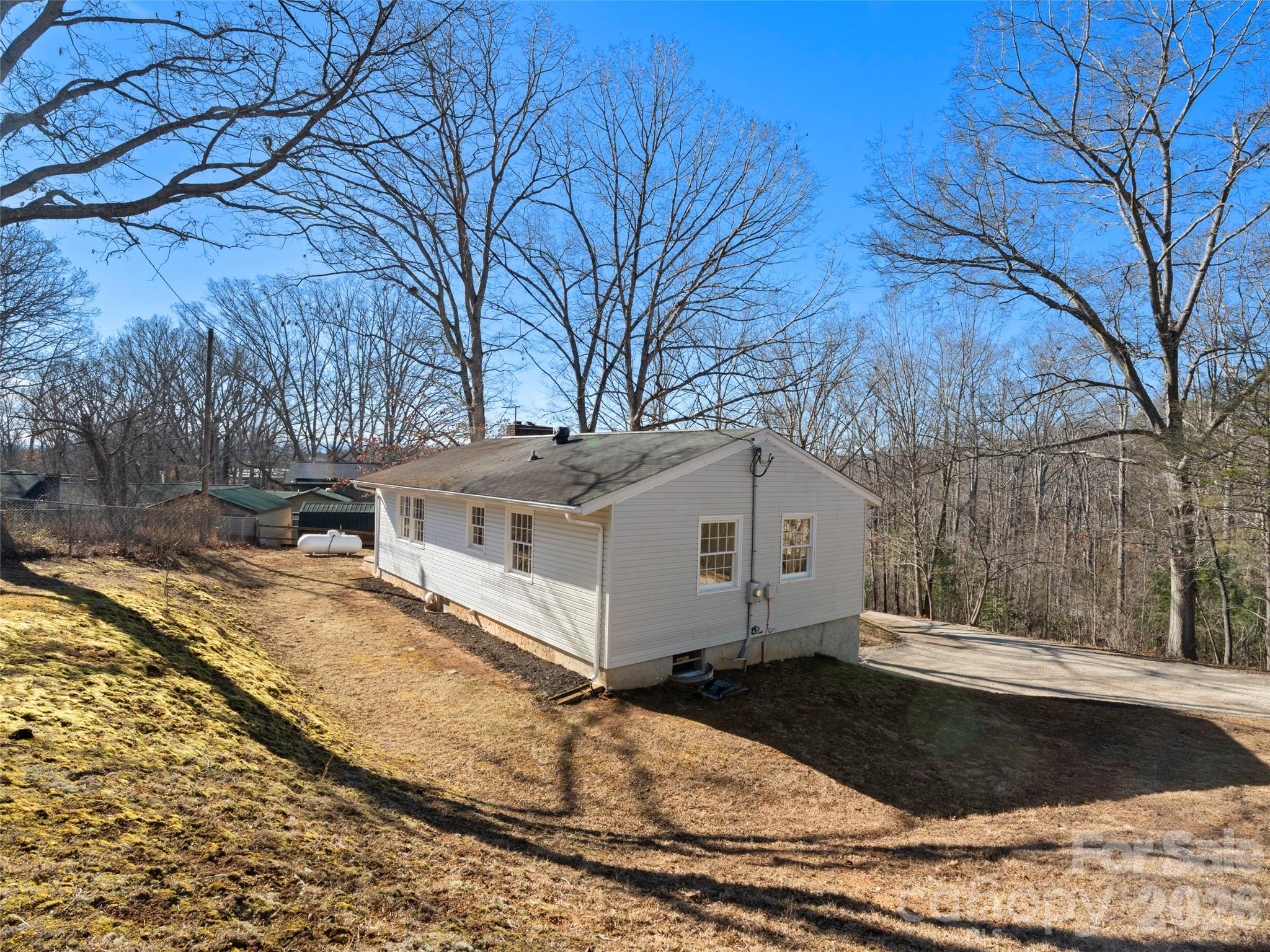 76 Maple Springs Road — Asheville
