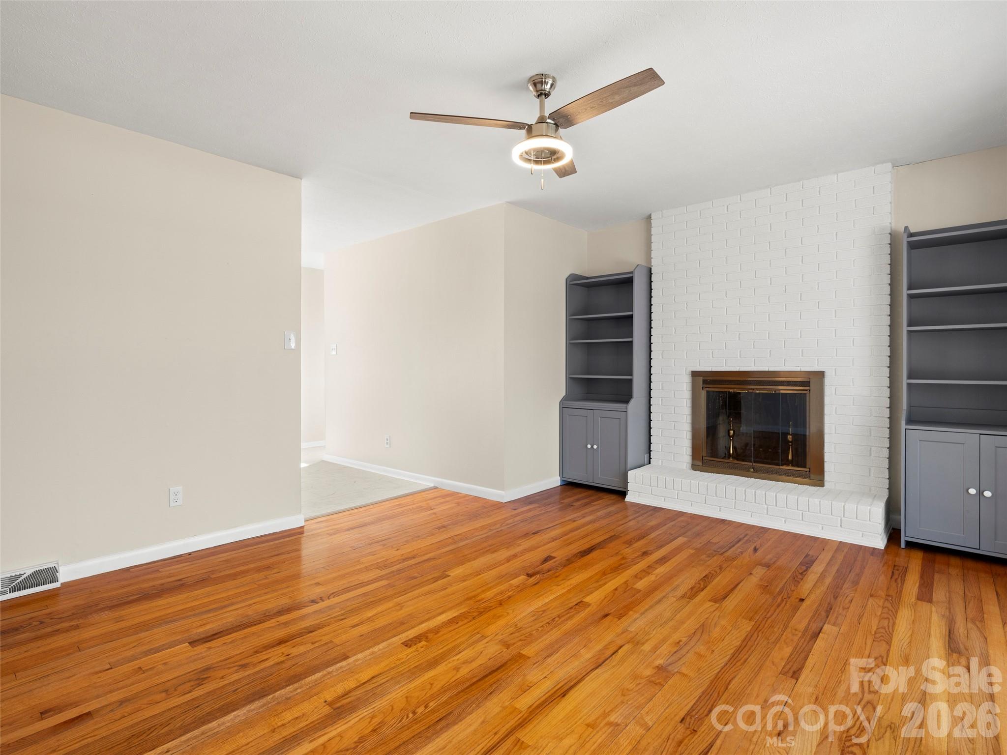 76 Maple Springs Road — Asheville