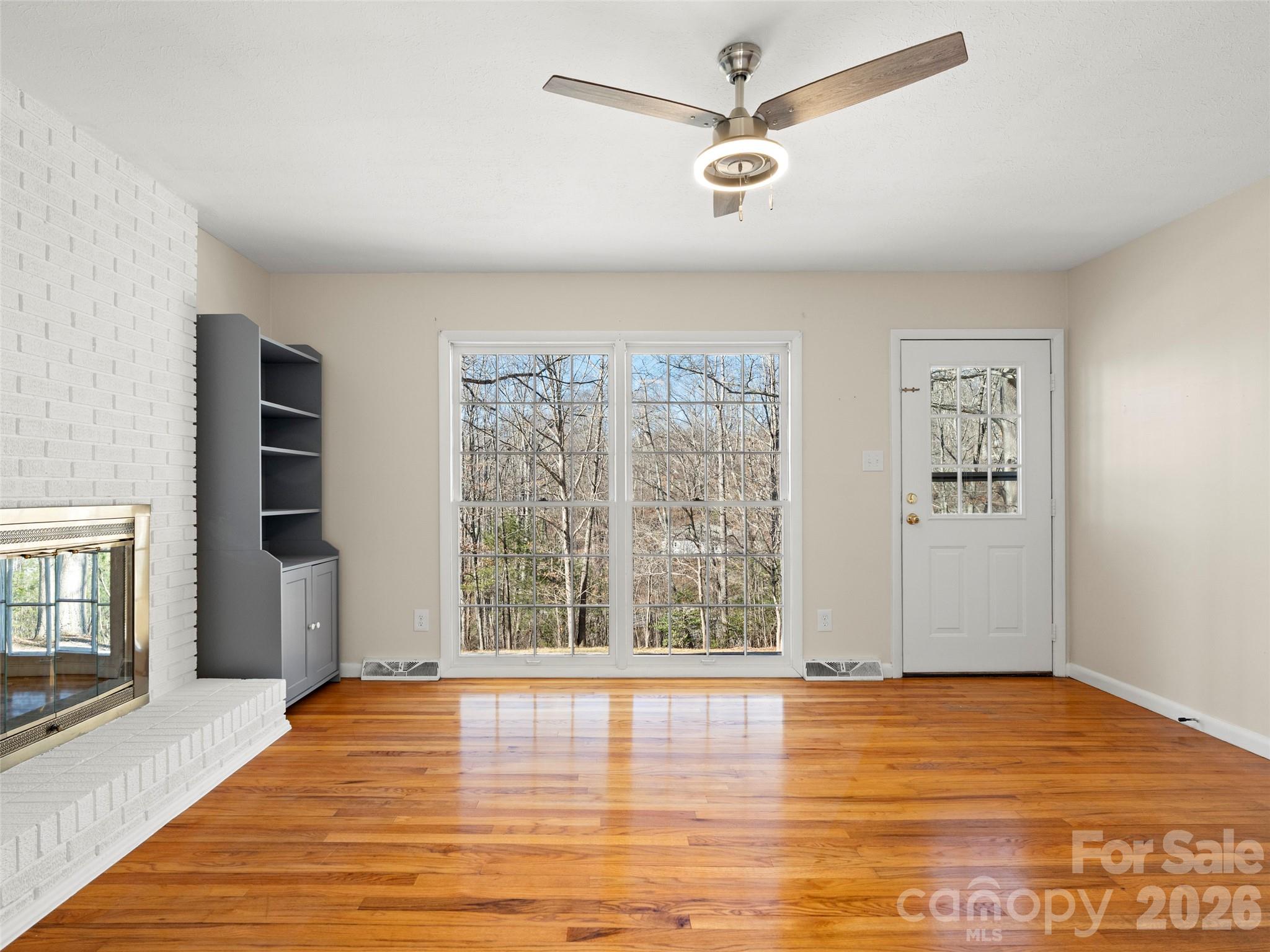 76 Maple Springs Road — Asheville