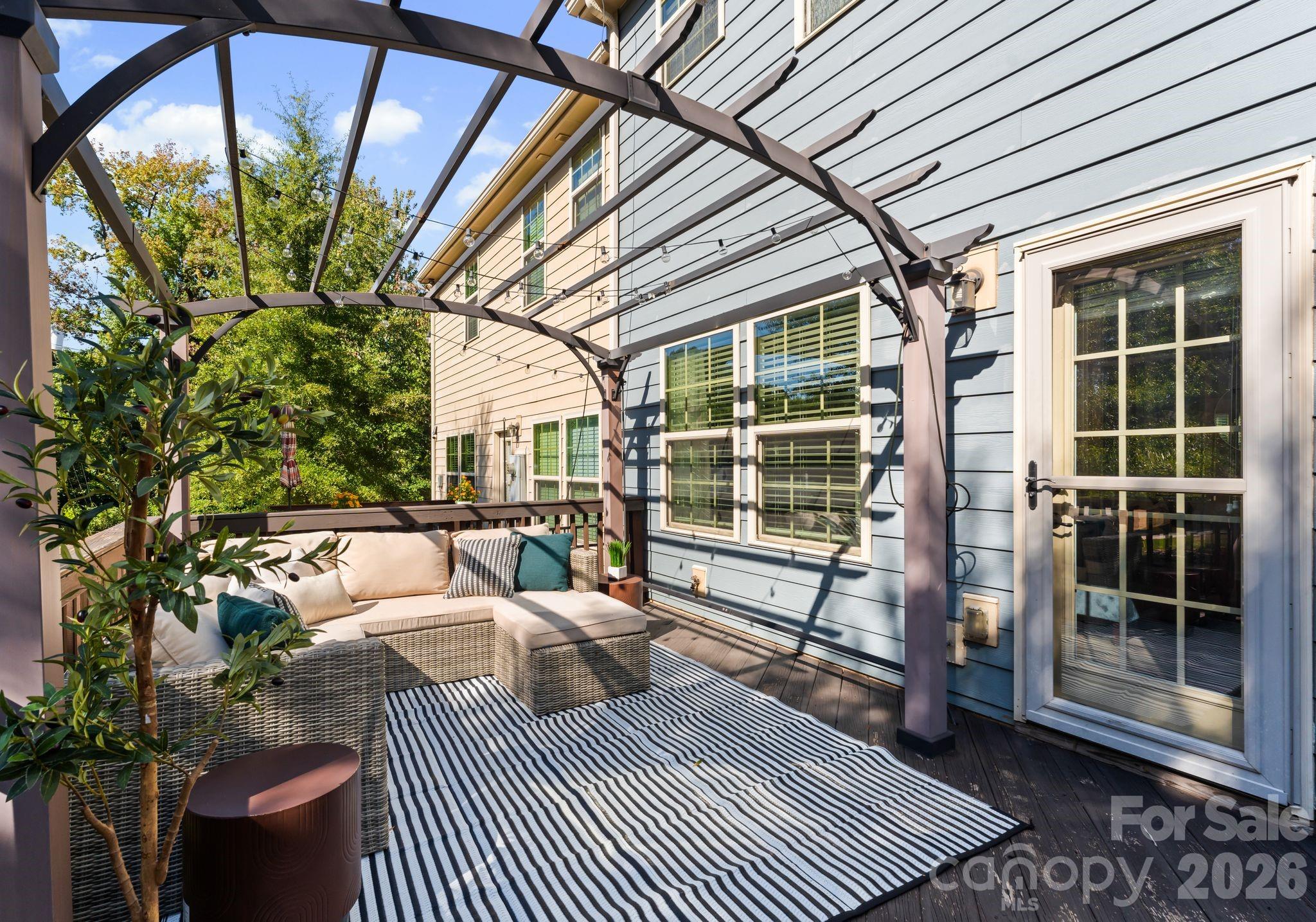 3443 Hornets Nest Way — Charlotte