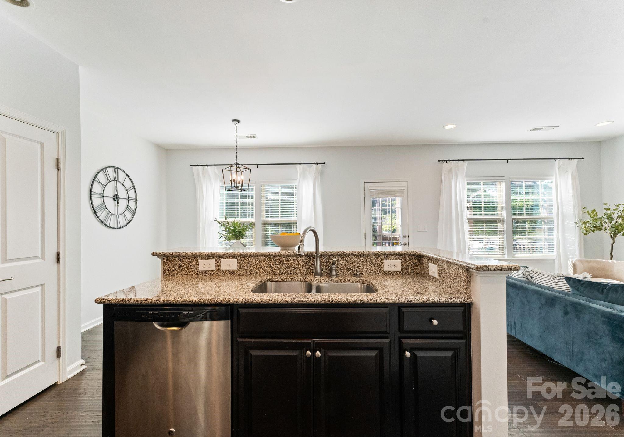 3443 Hornets Nest Way — Charlotte