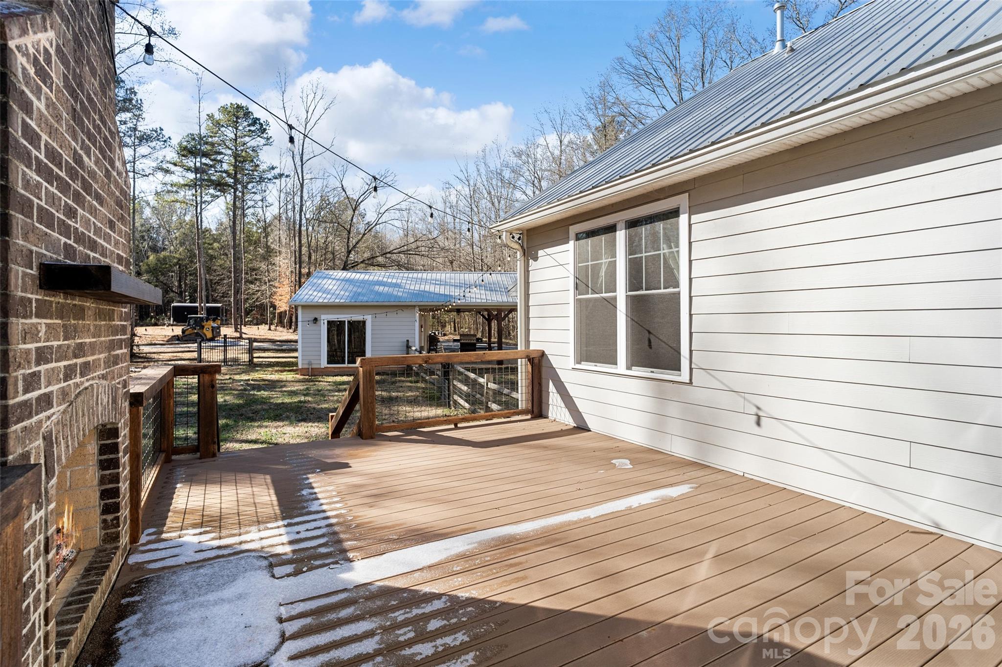 2370 Killian Road — Edgemoor