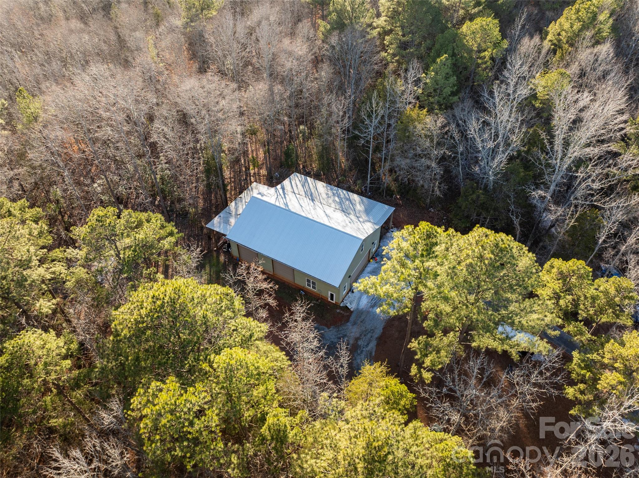 2370 Killian Road — Edgemoor